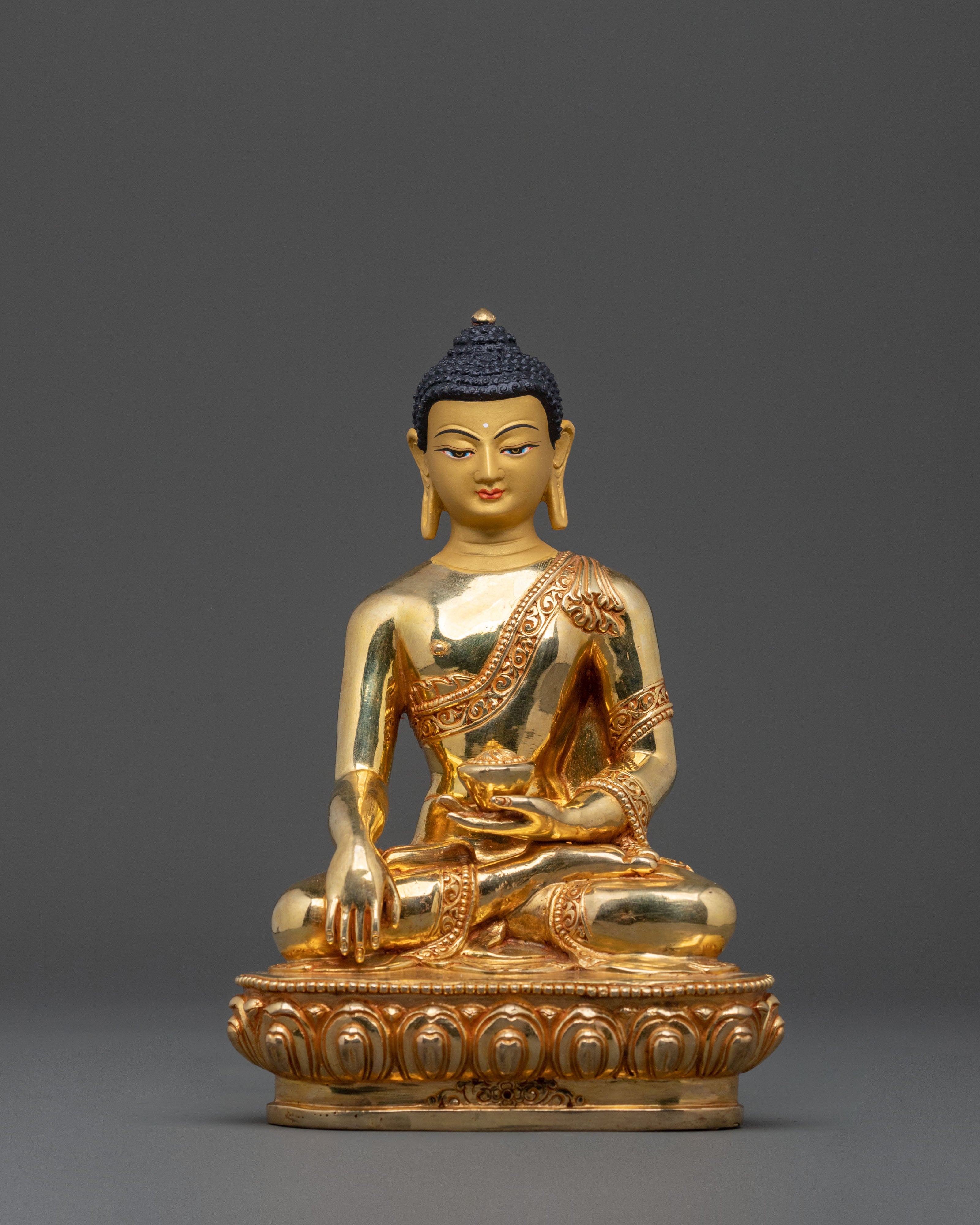 Amitabha Buddha Buddhist Altar Statue – Radiant Gilded Copper