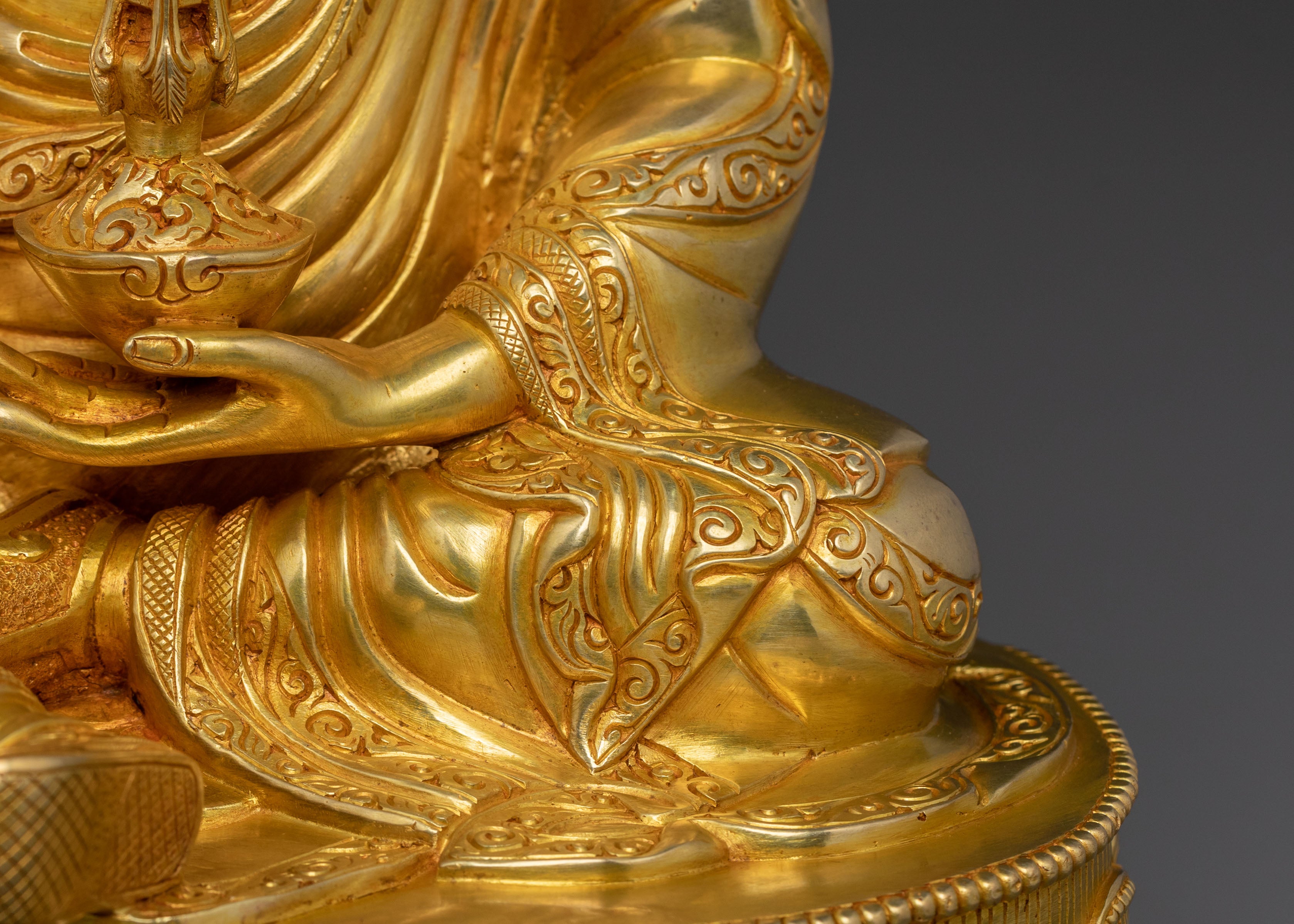 Guru Rinpoche Figurine | Precious Master