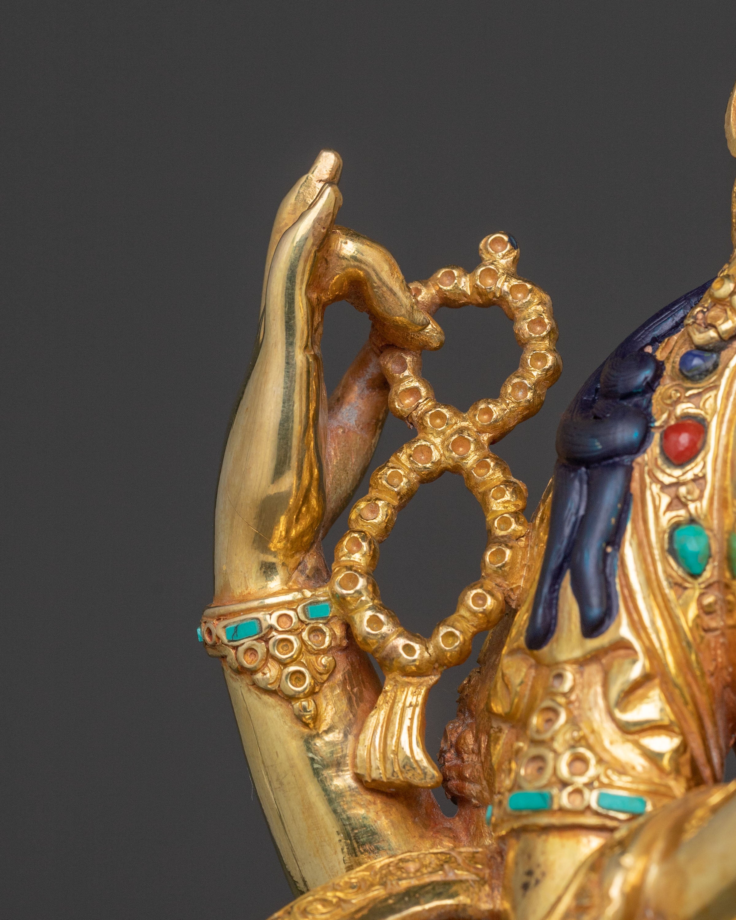 Chenrezig Peaceful Protector Statue: Symbol of Compassion and Protection