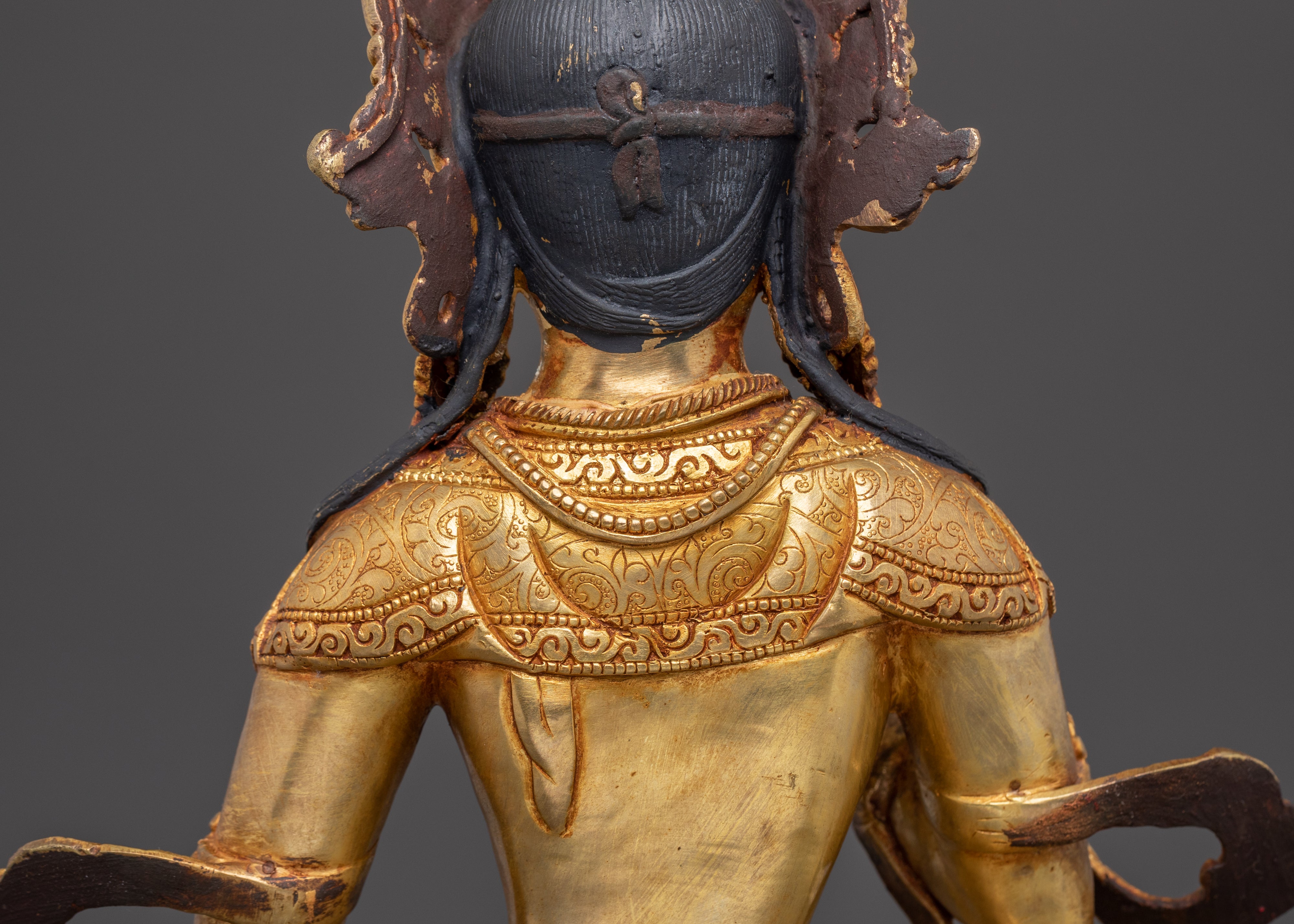 Vajrasattva Statue: Purity in Vajrayana Buddhism