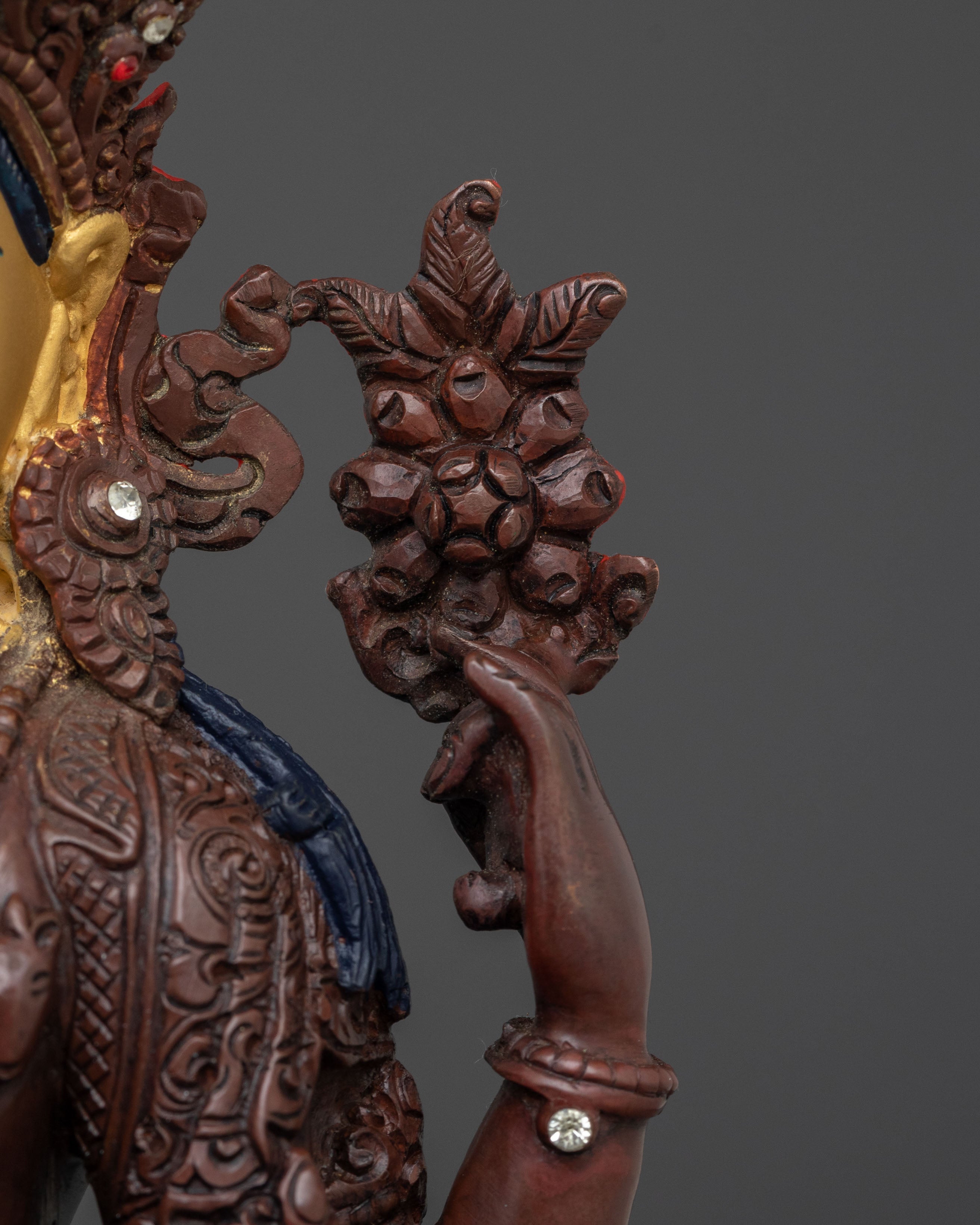 Avalokiteshvara Sculpture | Bodhisattva of Compassion