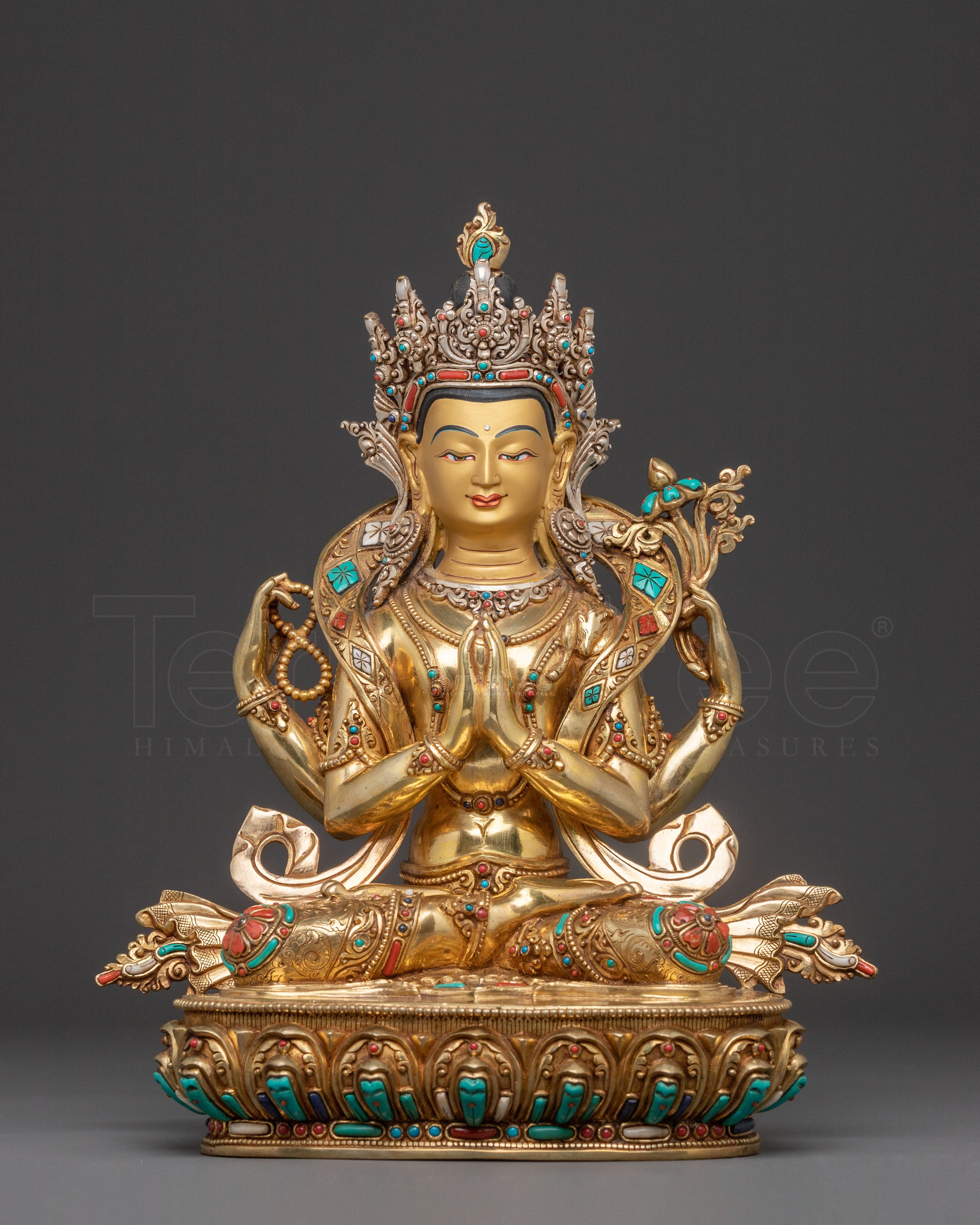 Copper Chenrezig Divine Statue: Gilded Grace