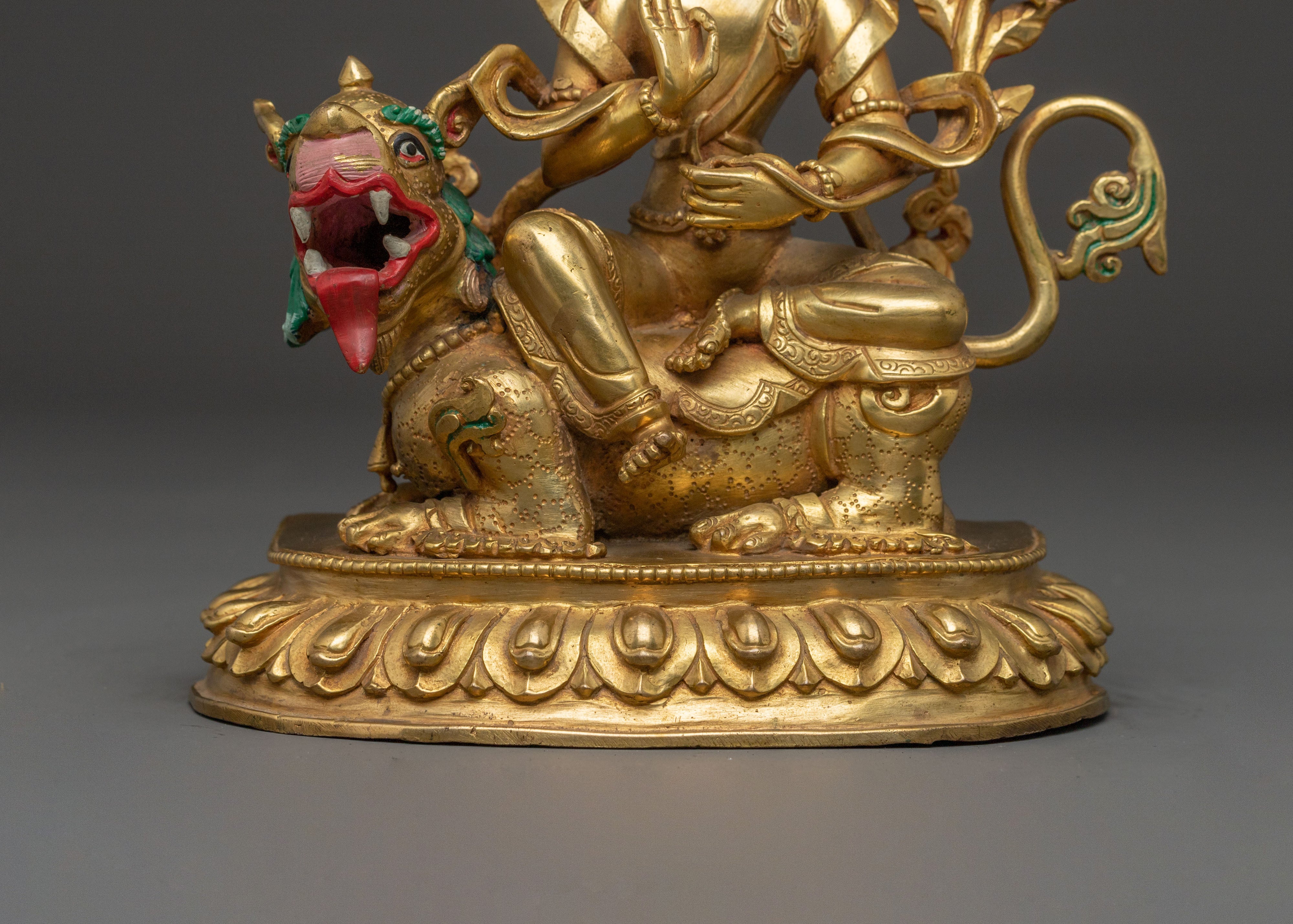 Simhanada Avalokiteshvara Statue | Compassion Icon