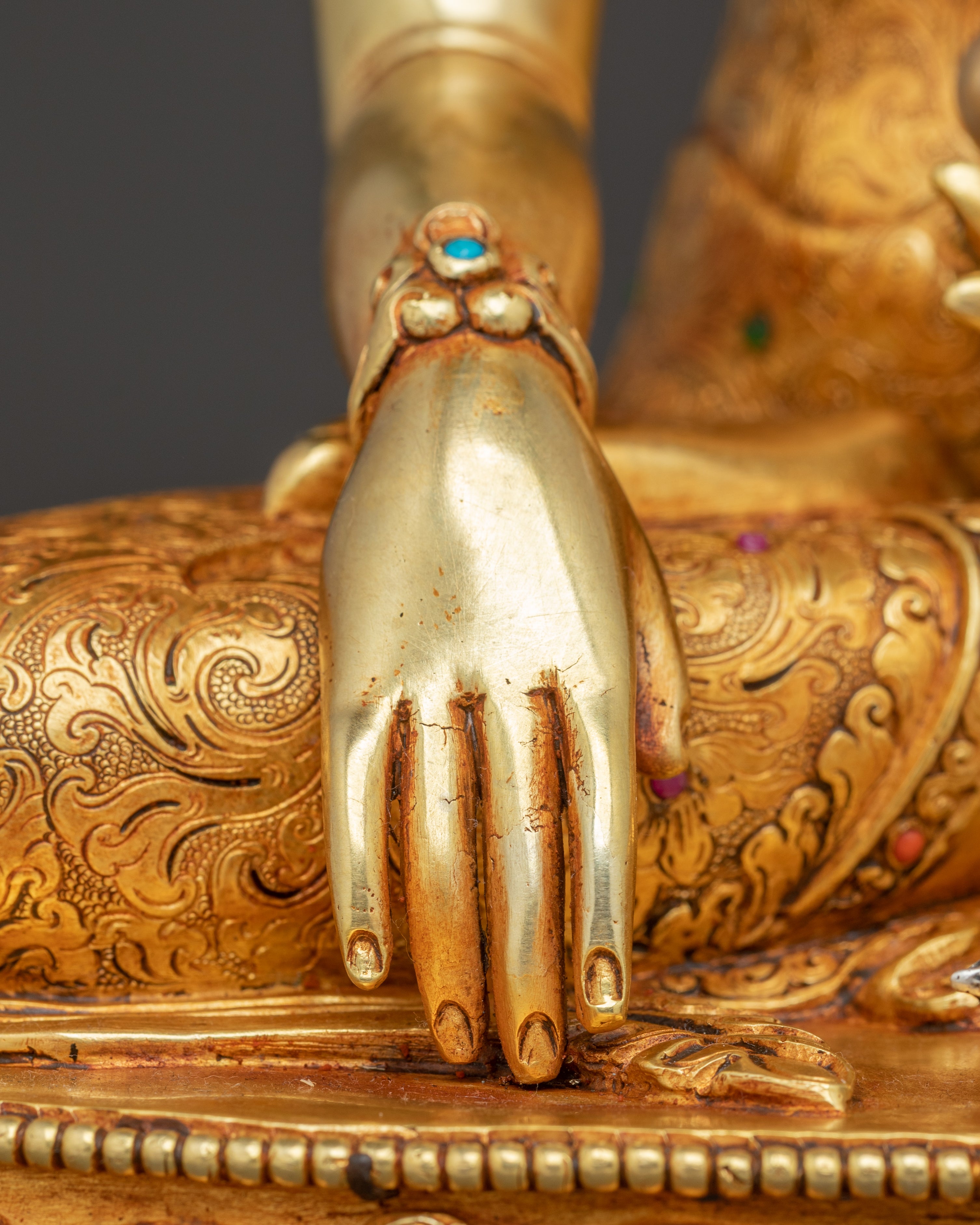 Statue of Dharma Guru Crown Shakyamuni Buddha