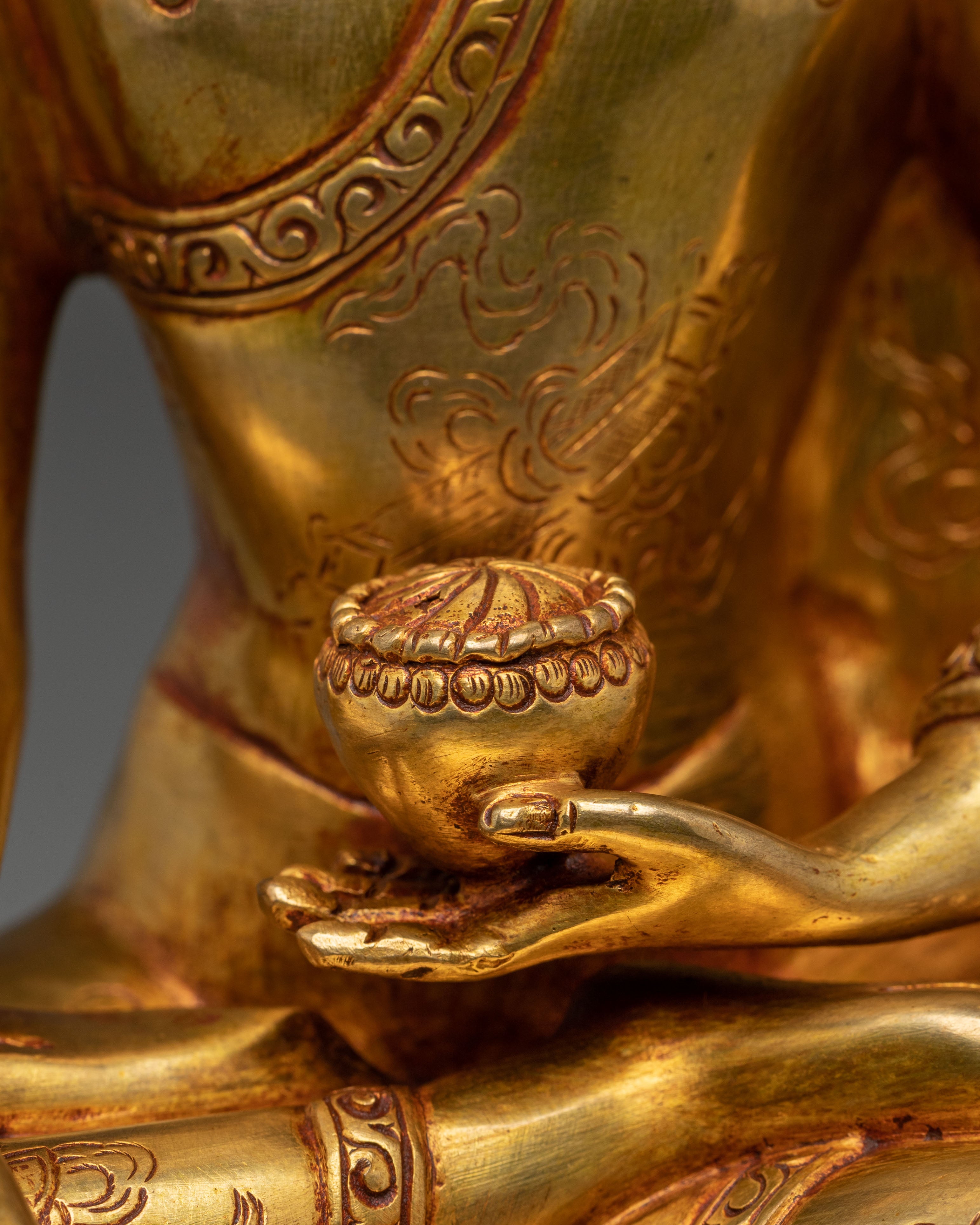 Shakyamuni Buddha Meditation Statue: Enlightened Teacher of Dharma