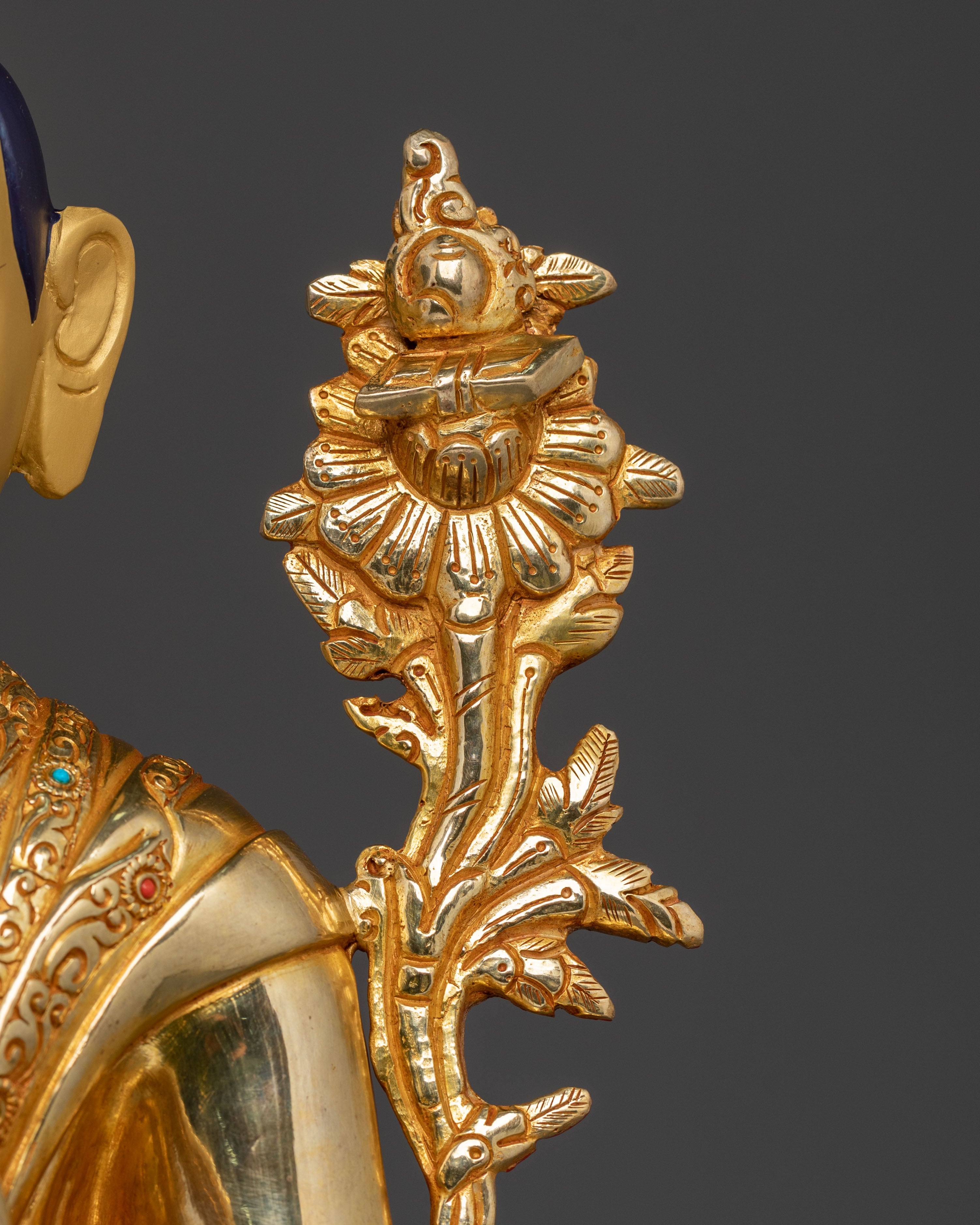 Tsongkhapa Traditional Statue with Disciples | Symbol of Wisdom