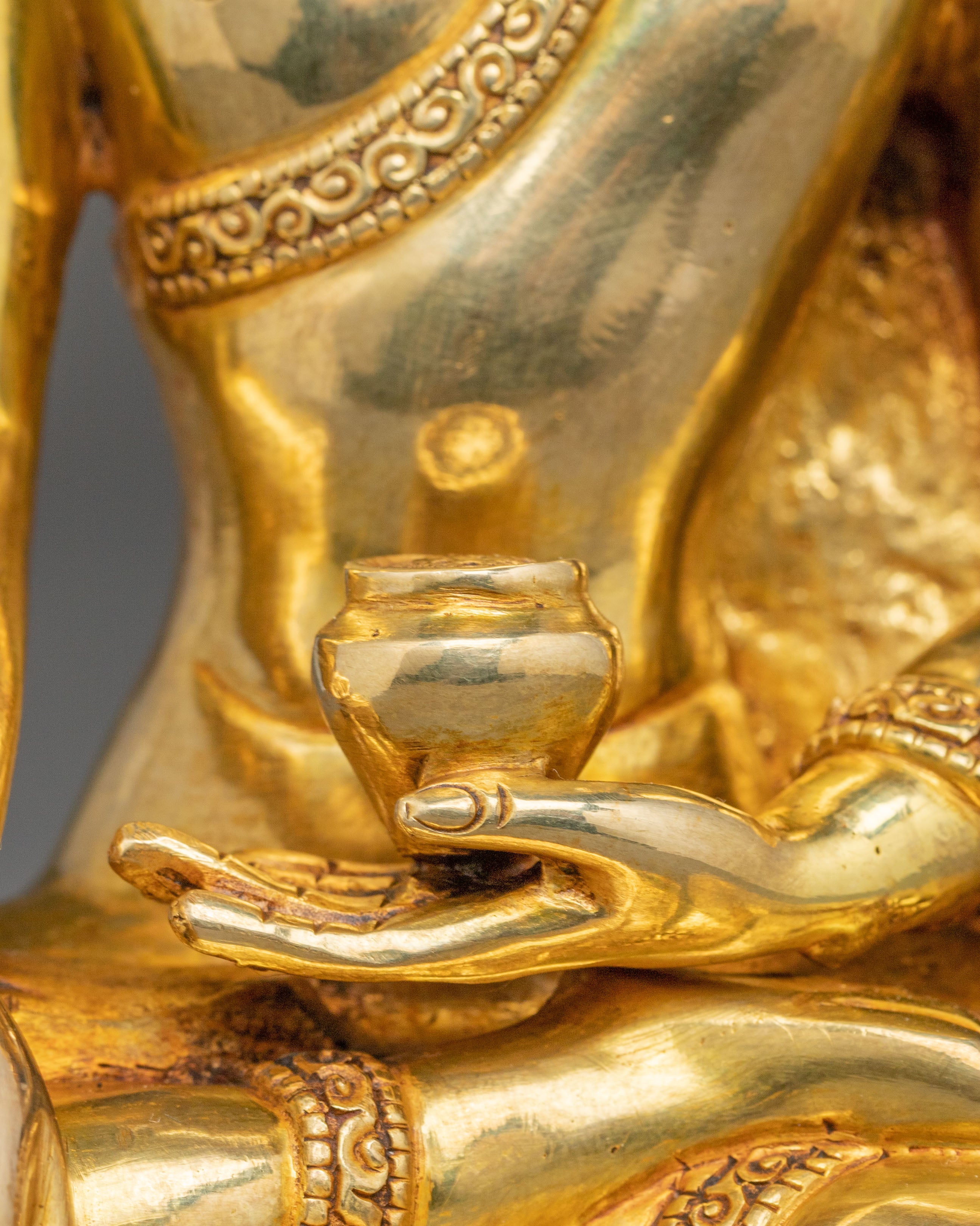 Shakyamuni Buddha Golden Statue | Gautama Buddha Artwork