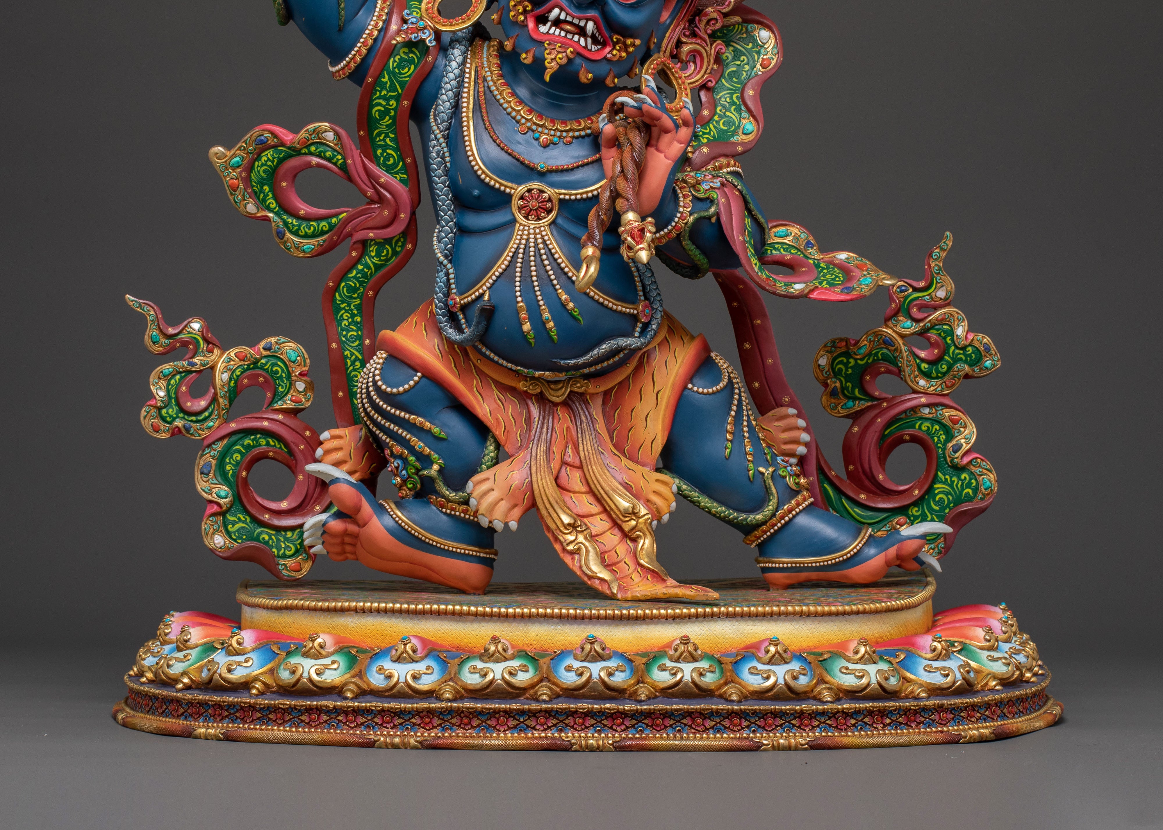 Golden Vajrapani Blessing Statue: Gilded Majesty from Nepal
