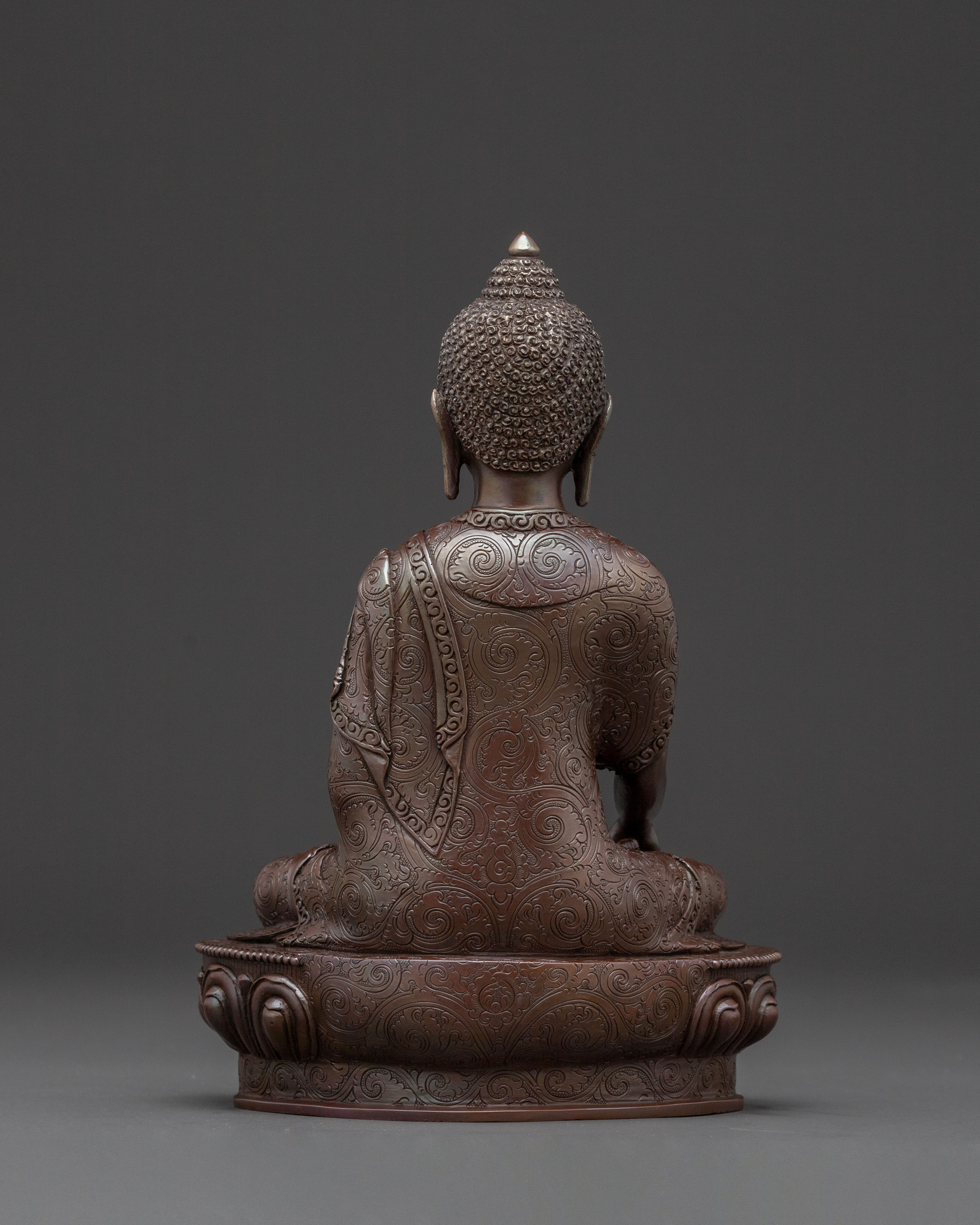 Shakyamuni Buddha Copper Oxidized Statue: Serene Himalayan Art