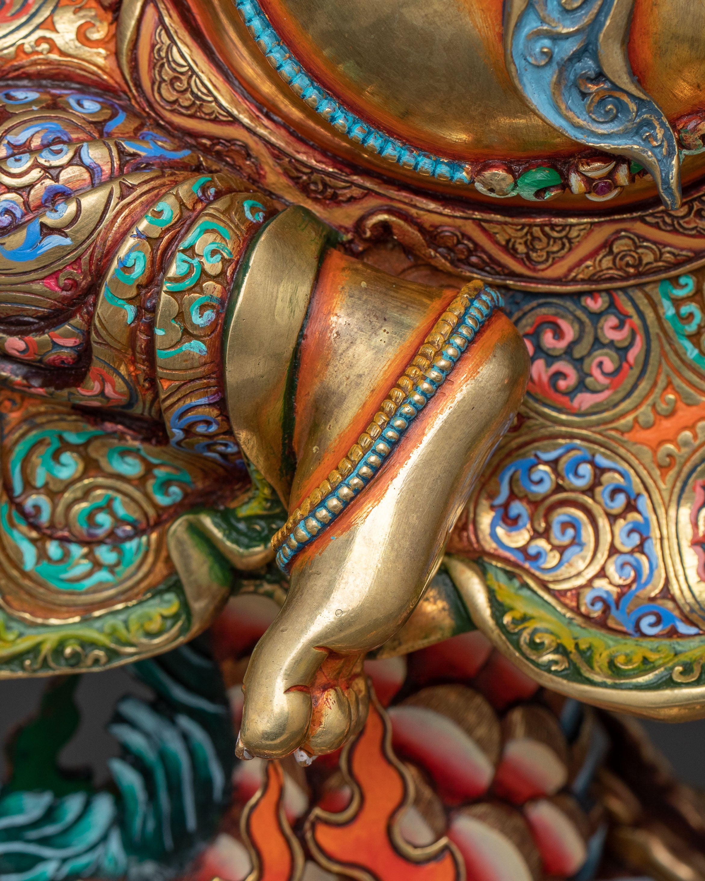 White Dzambhala Prosperity Statue | 24k Gold Glided