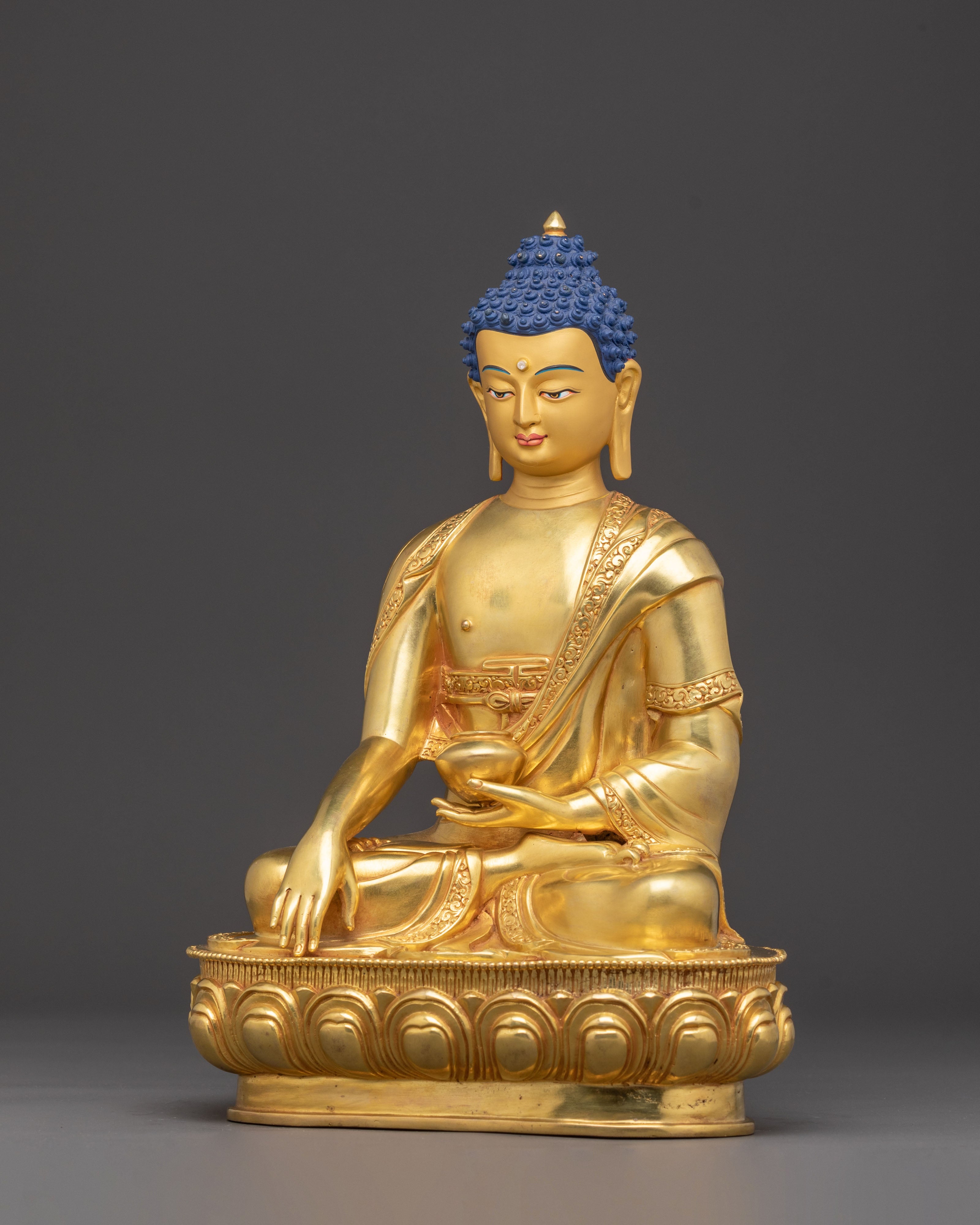 Sacred Gautama Buddha Statue: Buddha of Knowledge and Power