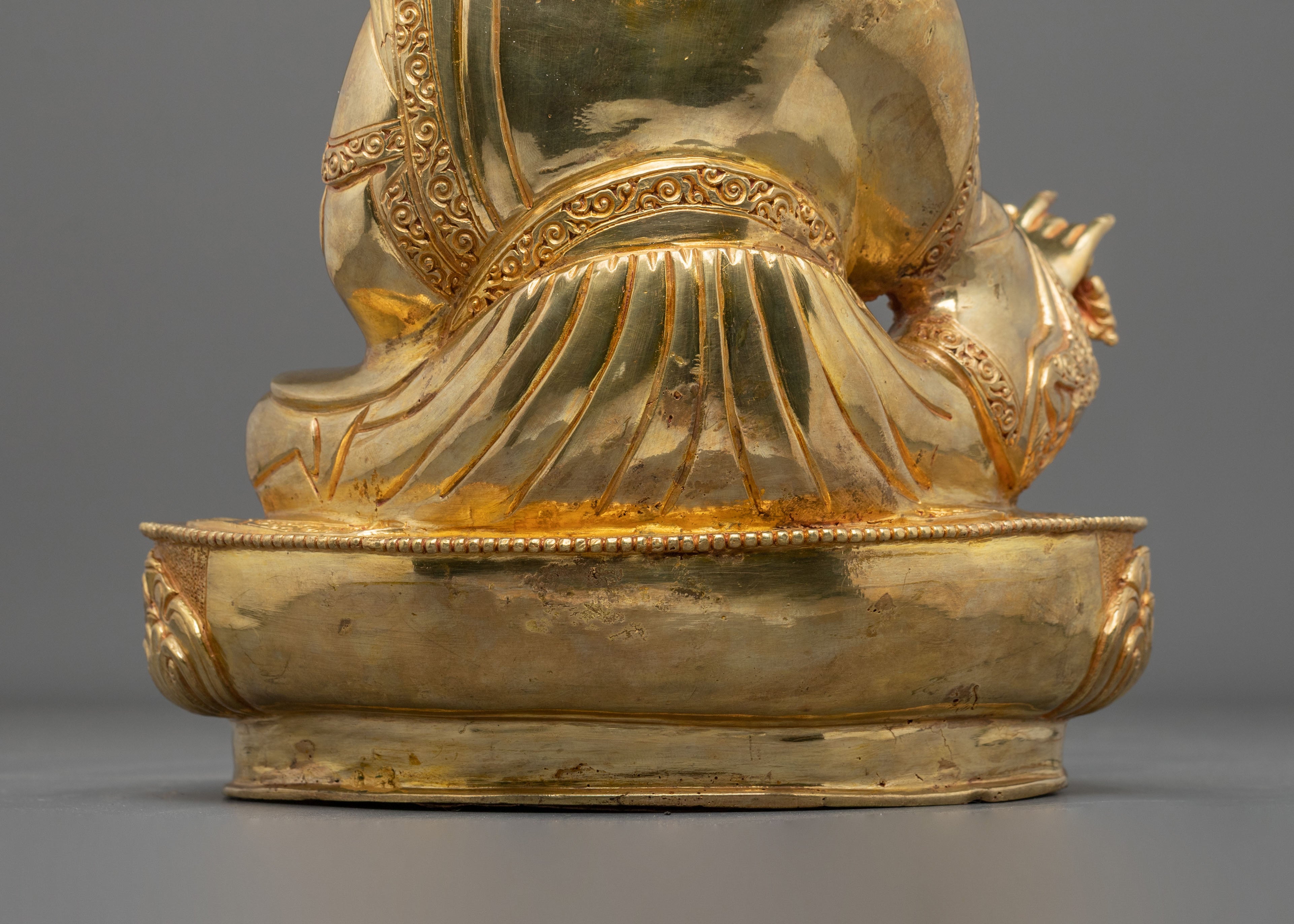 Guru Rinpoche Sacred Statue | Tibetan Buddhist Figurine