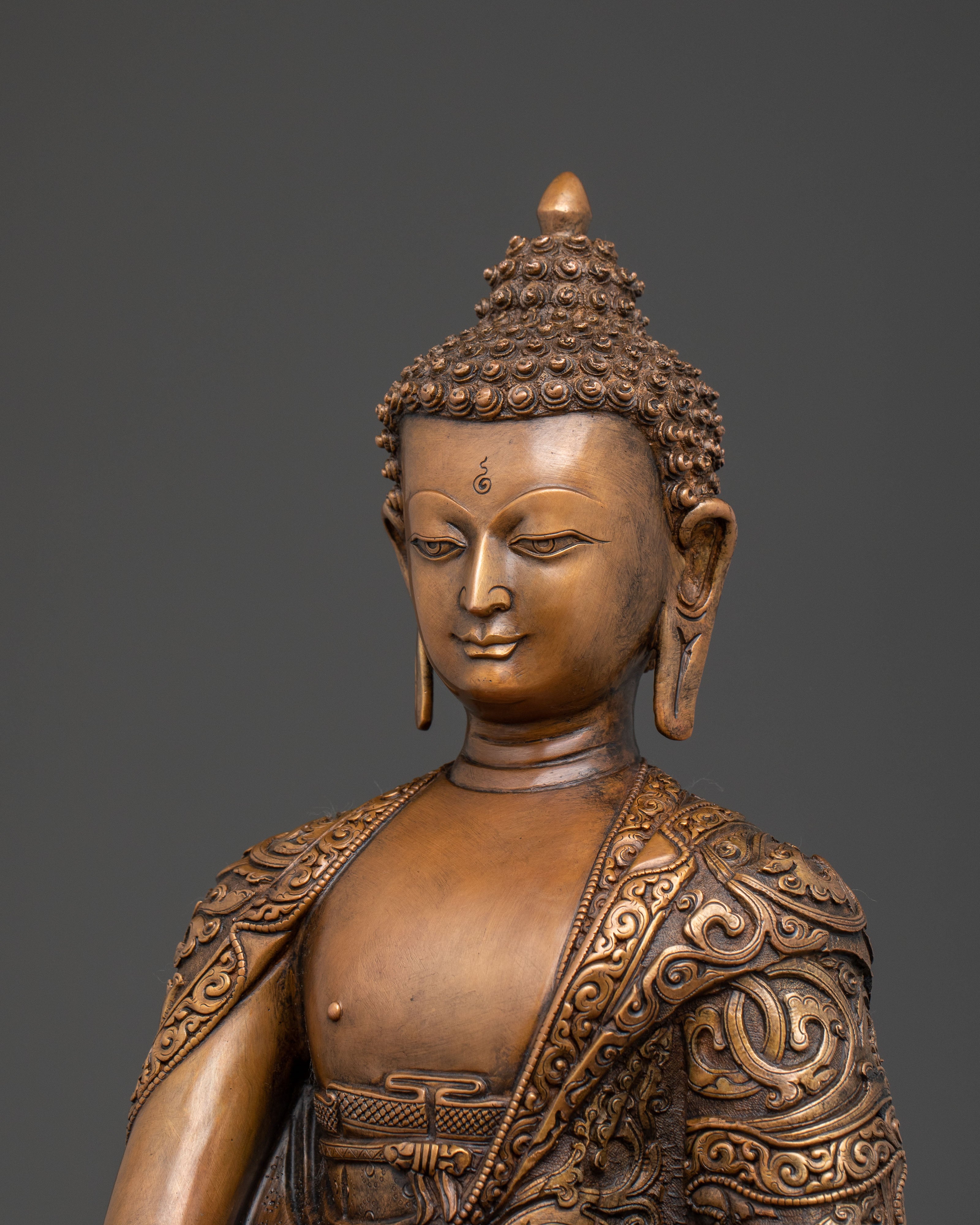 Shakyamuni Buddha Statue for Decor – Oxidized Copper Art