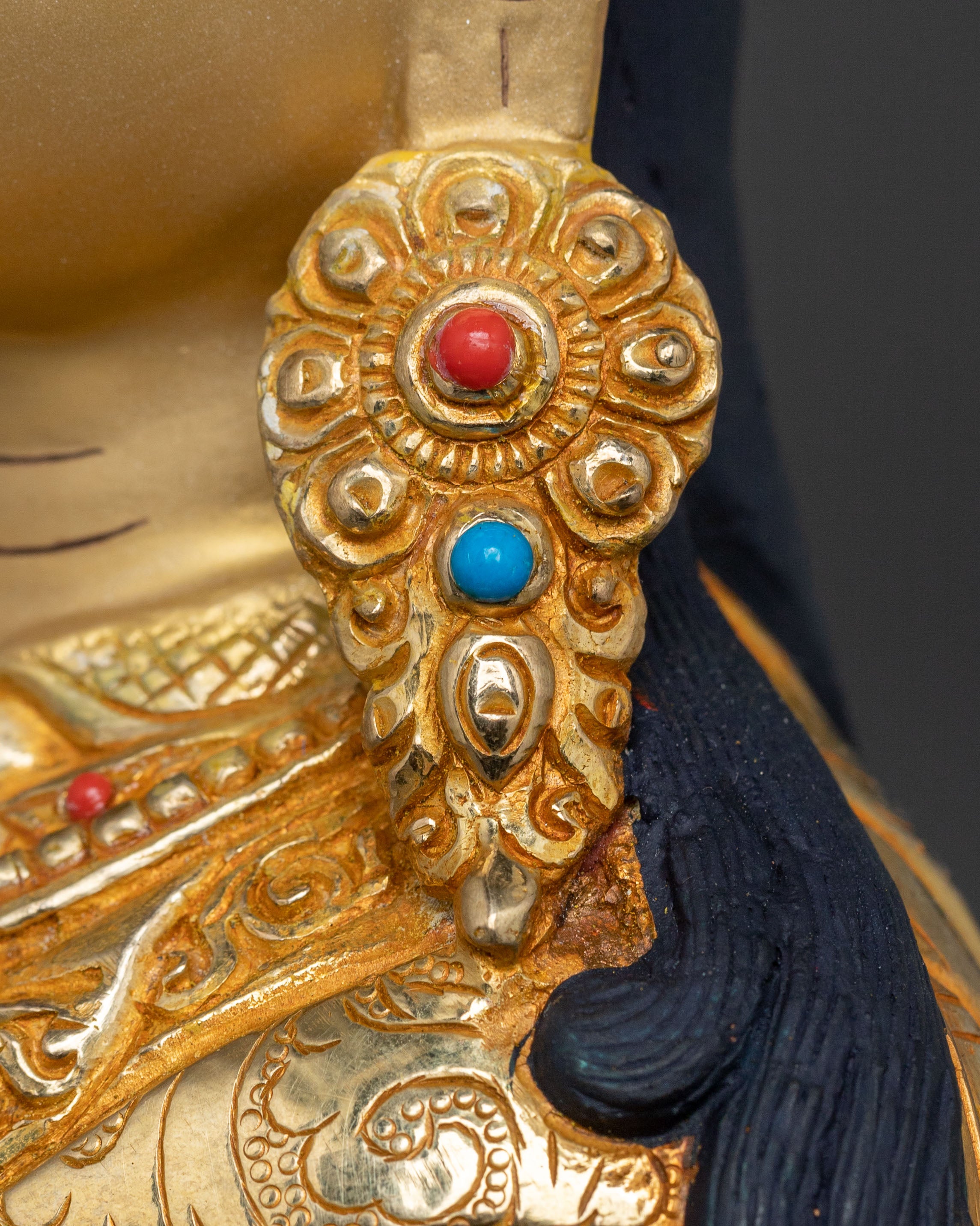 Guru Rinpoche Statue | Spiritual Altar Decor