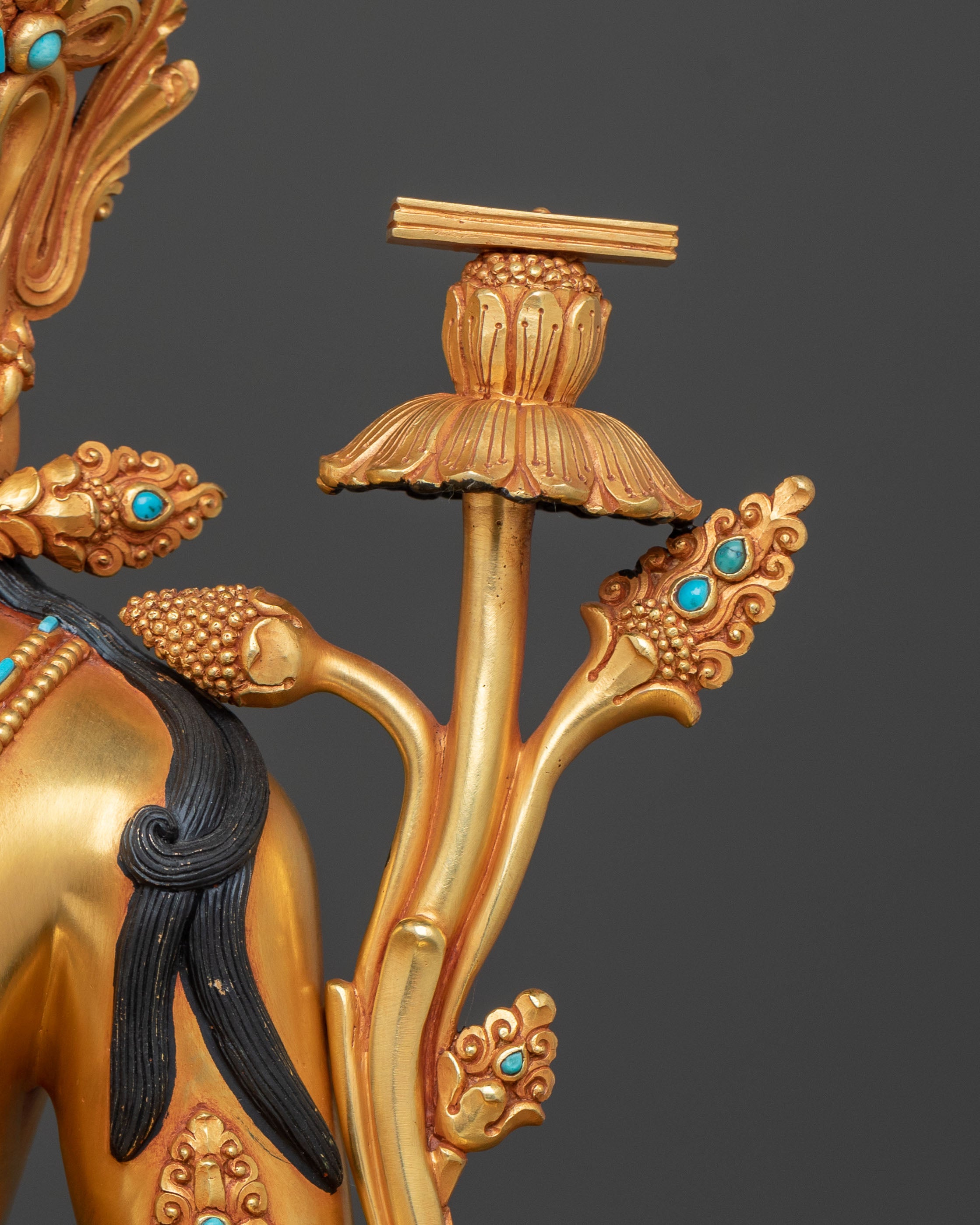 Tikshna Manjushri Statue: Wisdom and Enlightenment