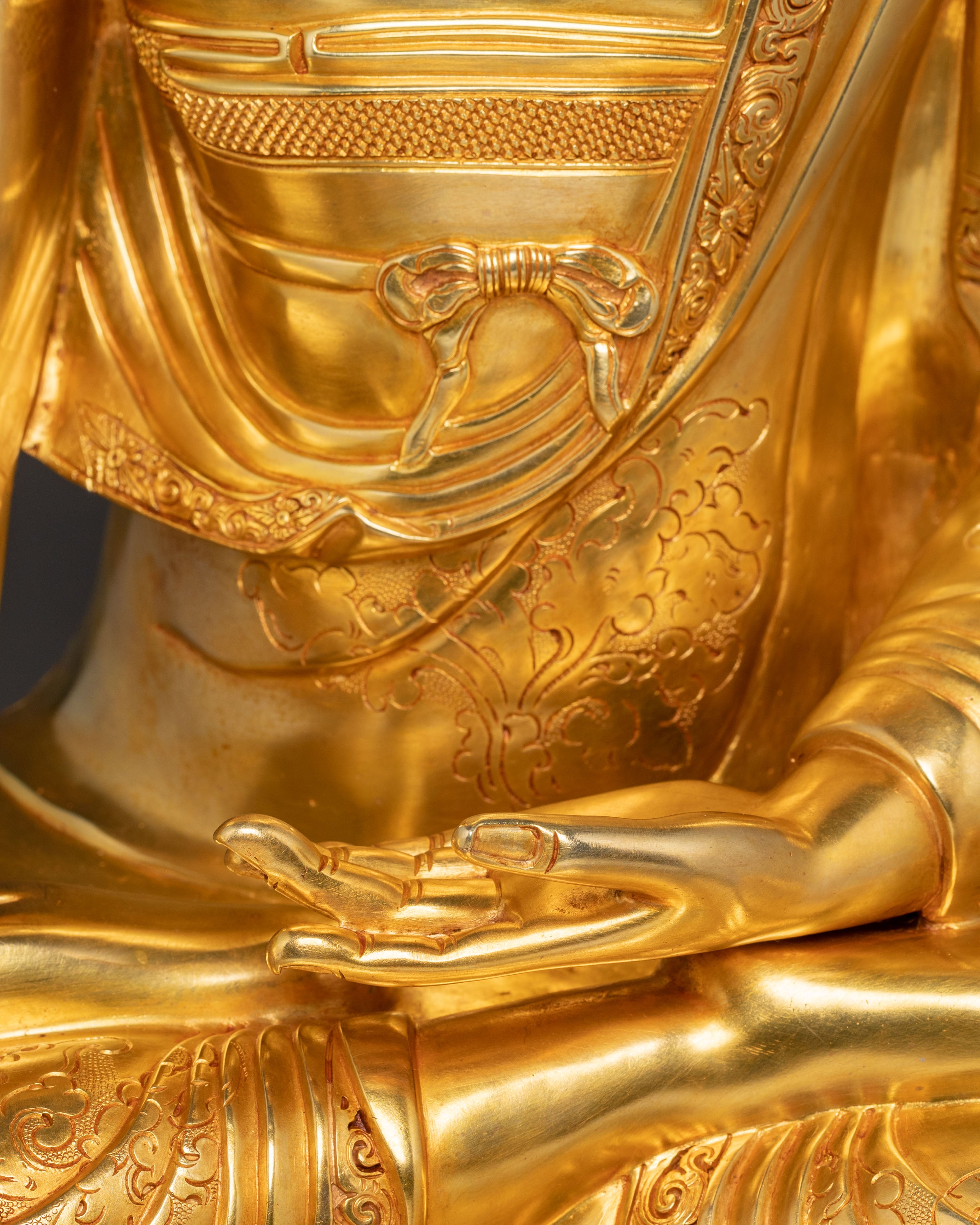 Blessing Statue of Shakyamuni Buddha