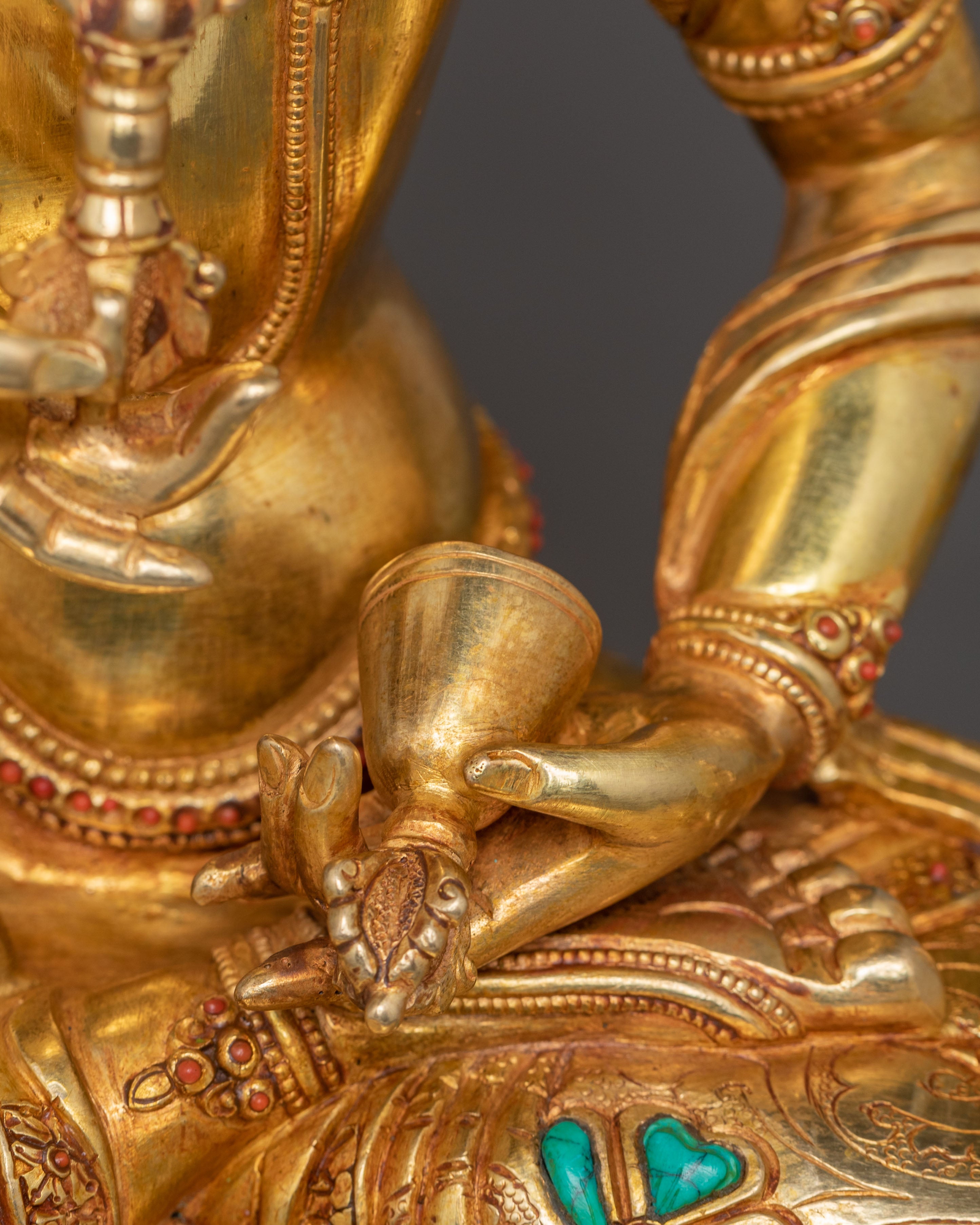 Vajrasattva Statue for Altar Decor – Masterpiece in 24K Gold