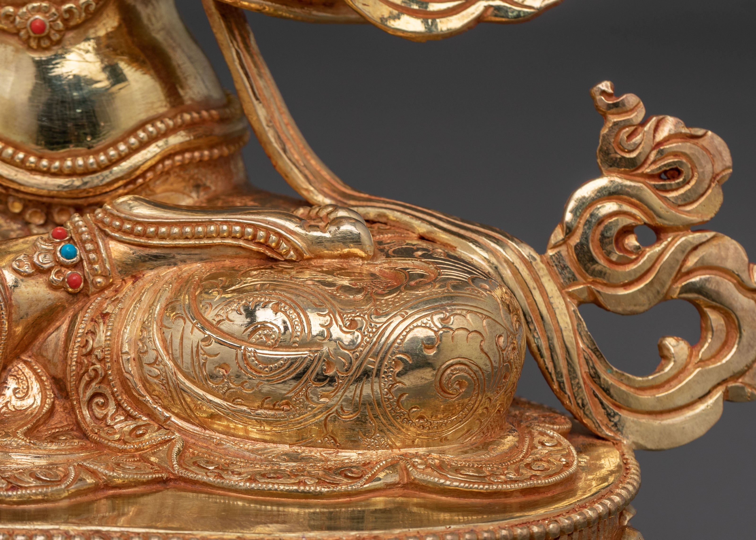 Manjushri Spiritual Figurine: Enlightened Wisdom Art