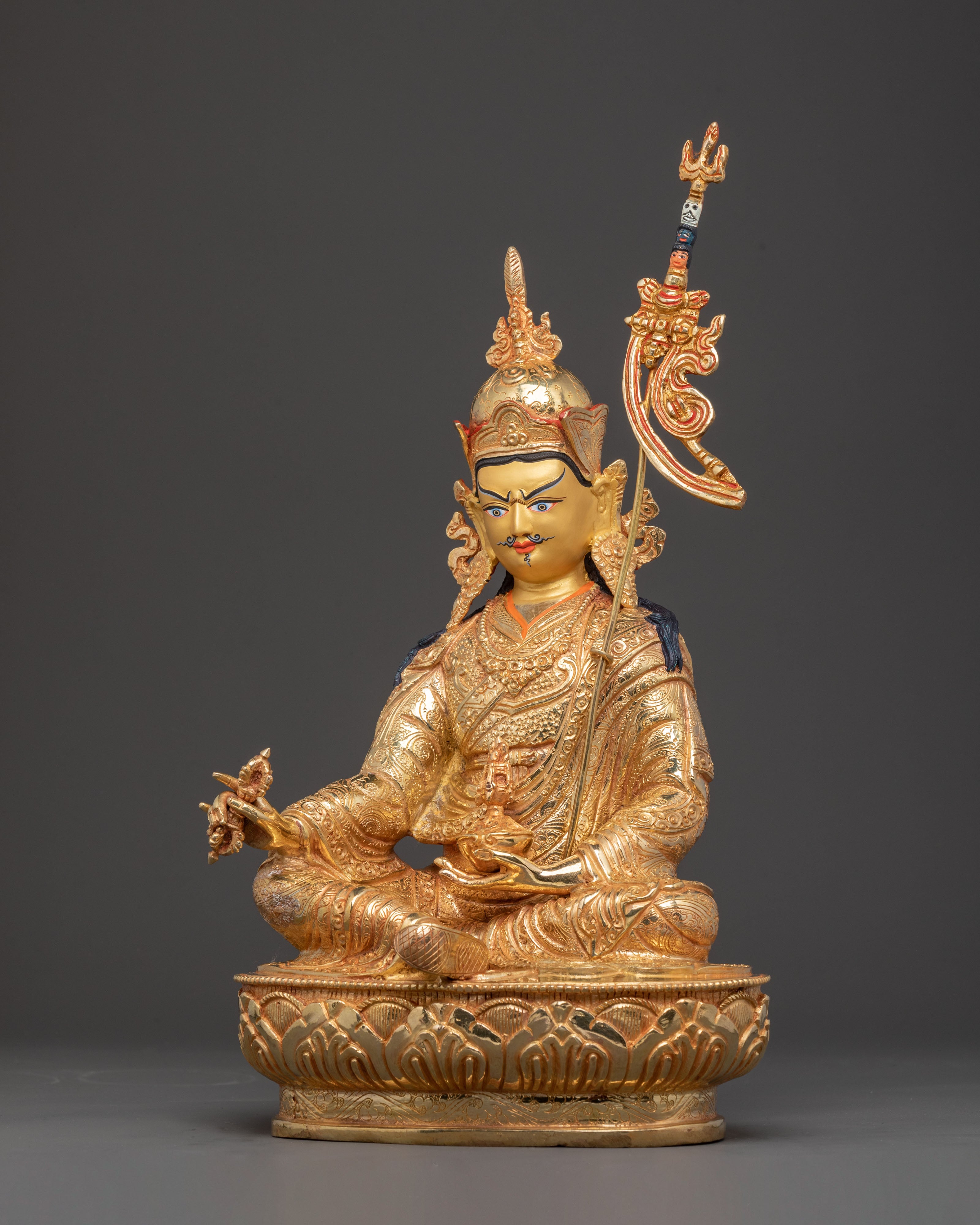 Guru Rinpoche Spiritual Statue – Handcrafted Gold Gilded Statue