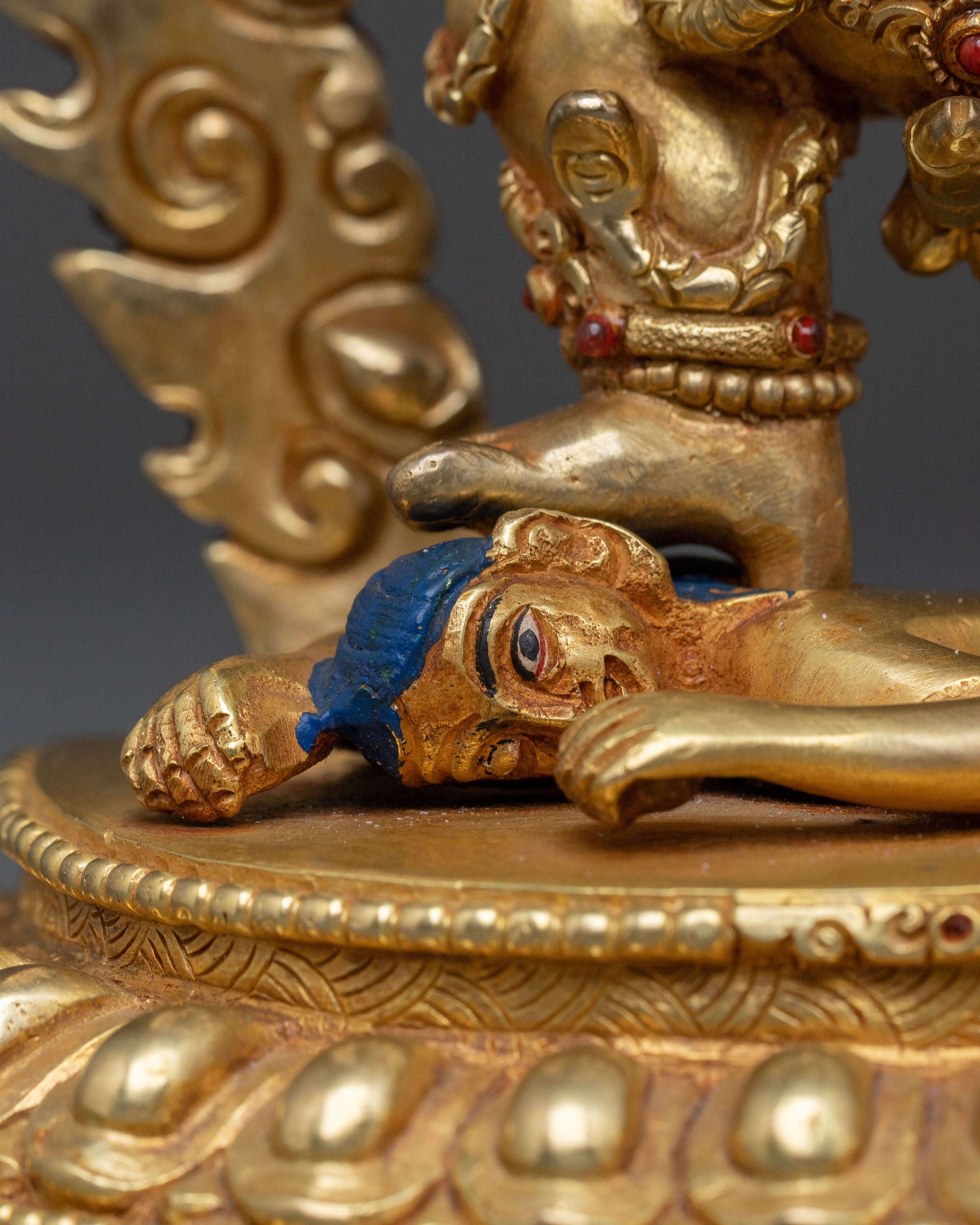 Black Dzambhala Abundance Protector Statue