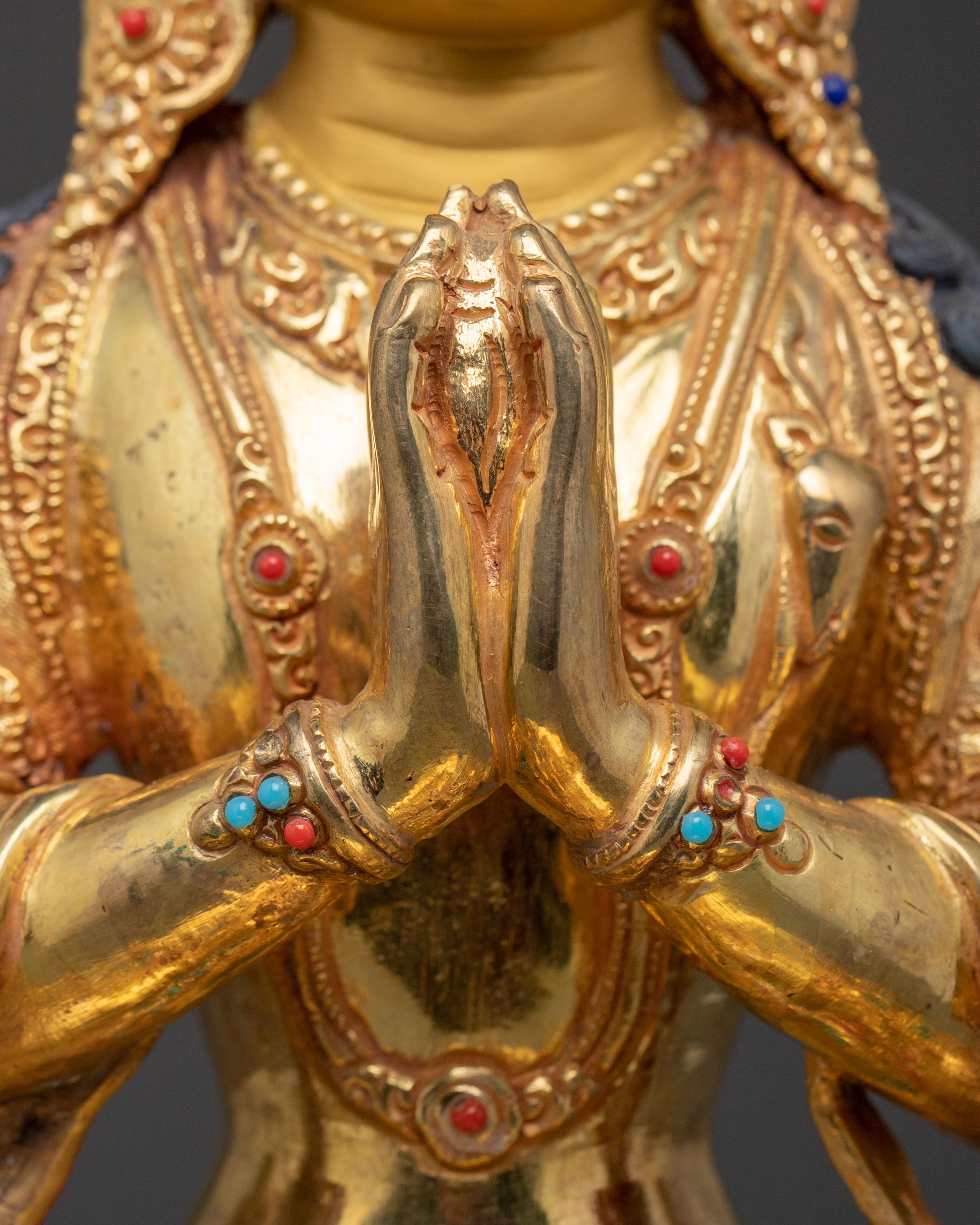 Chenrezig Statue: Idol of Compassion and Mercy