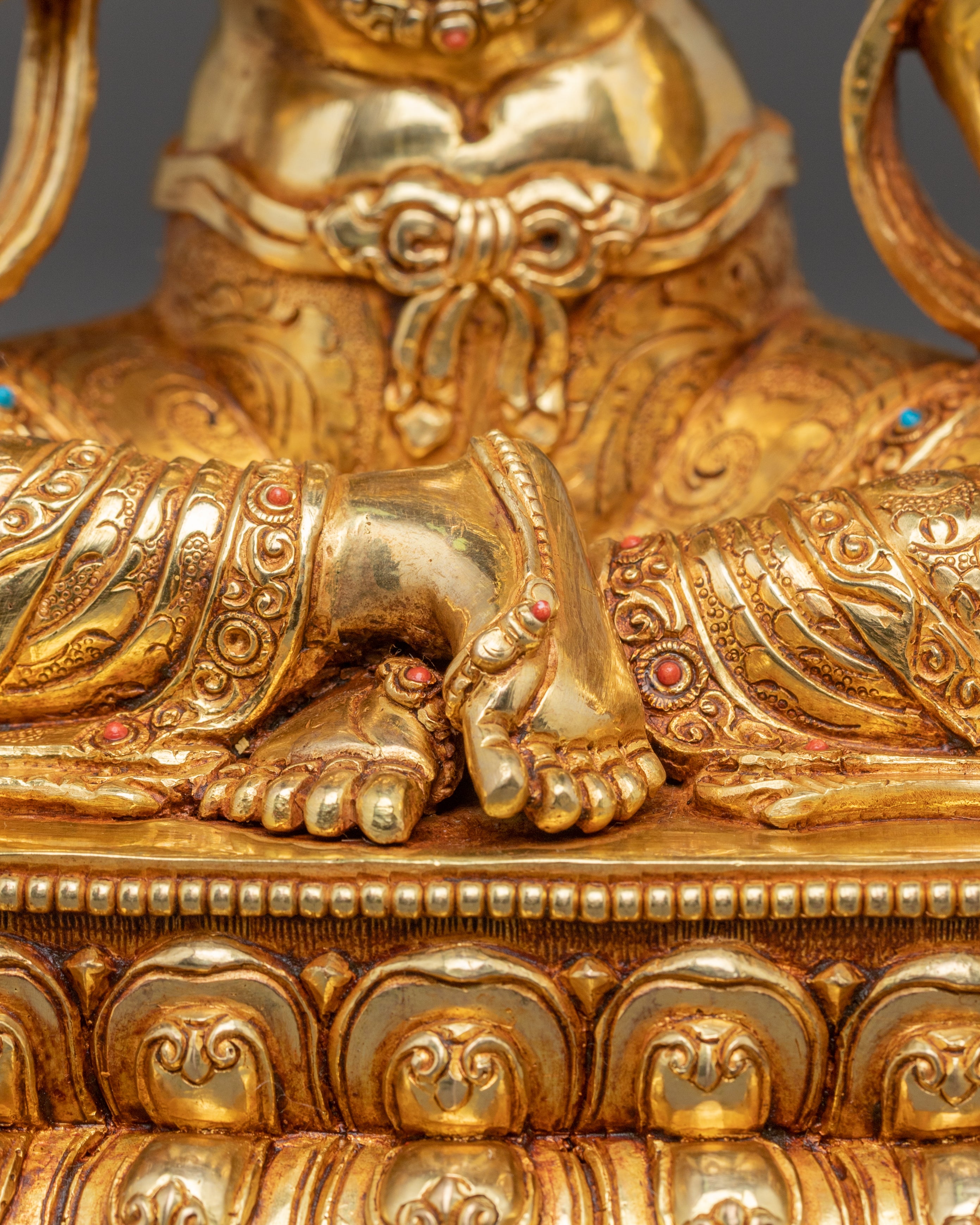 Golden Kshitigarbha Bodhisattva Statue | Guardian of the Earth and Beings