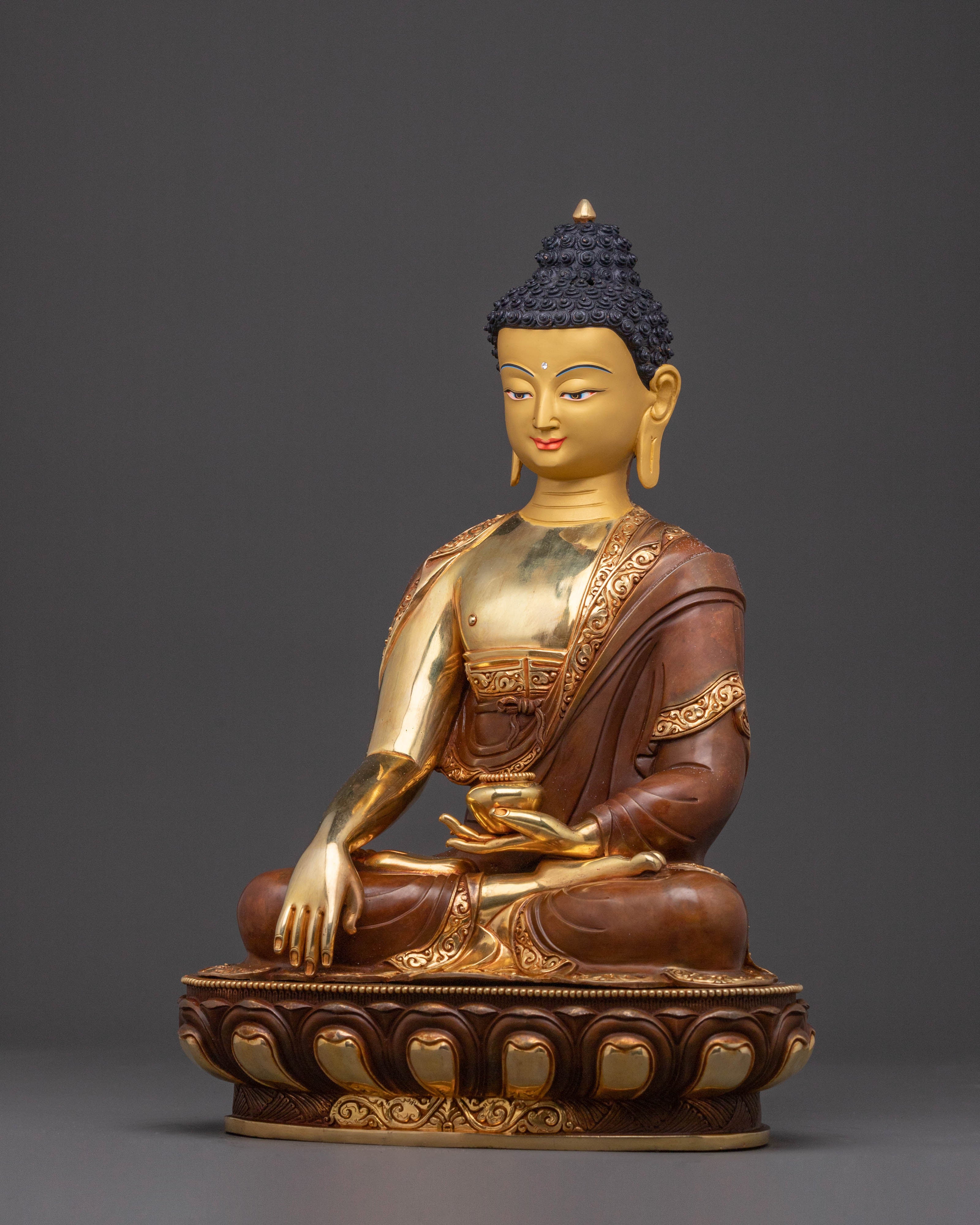 Handcrafted Shakyamuni Buddha Enlightened Statue