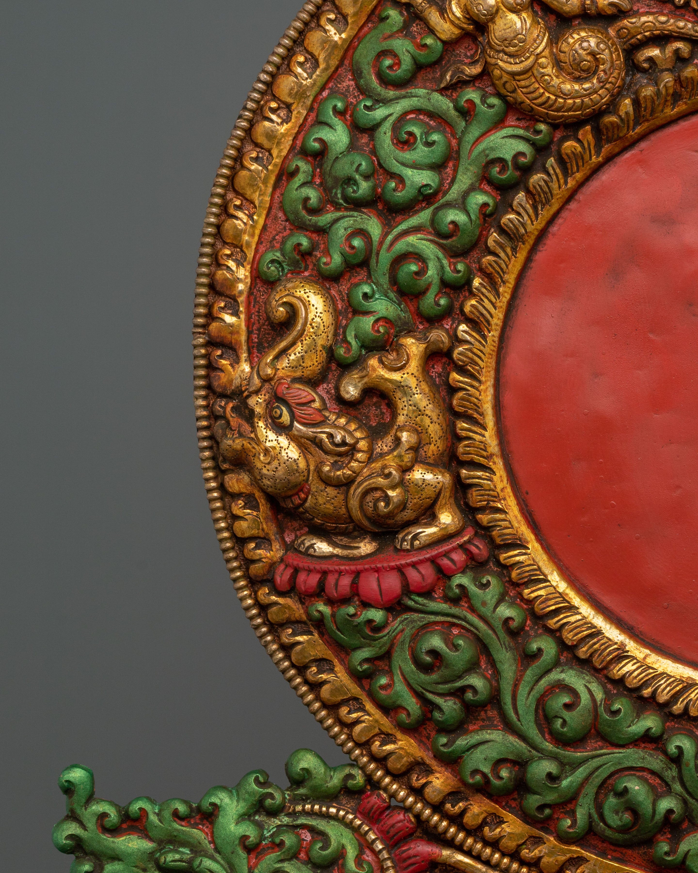 Shakyamuni Buddha Statue: 24K Gold Gilded
