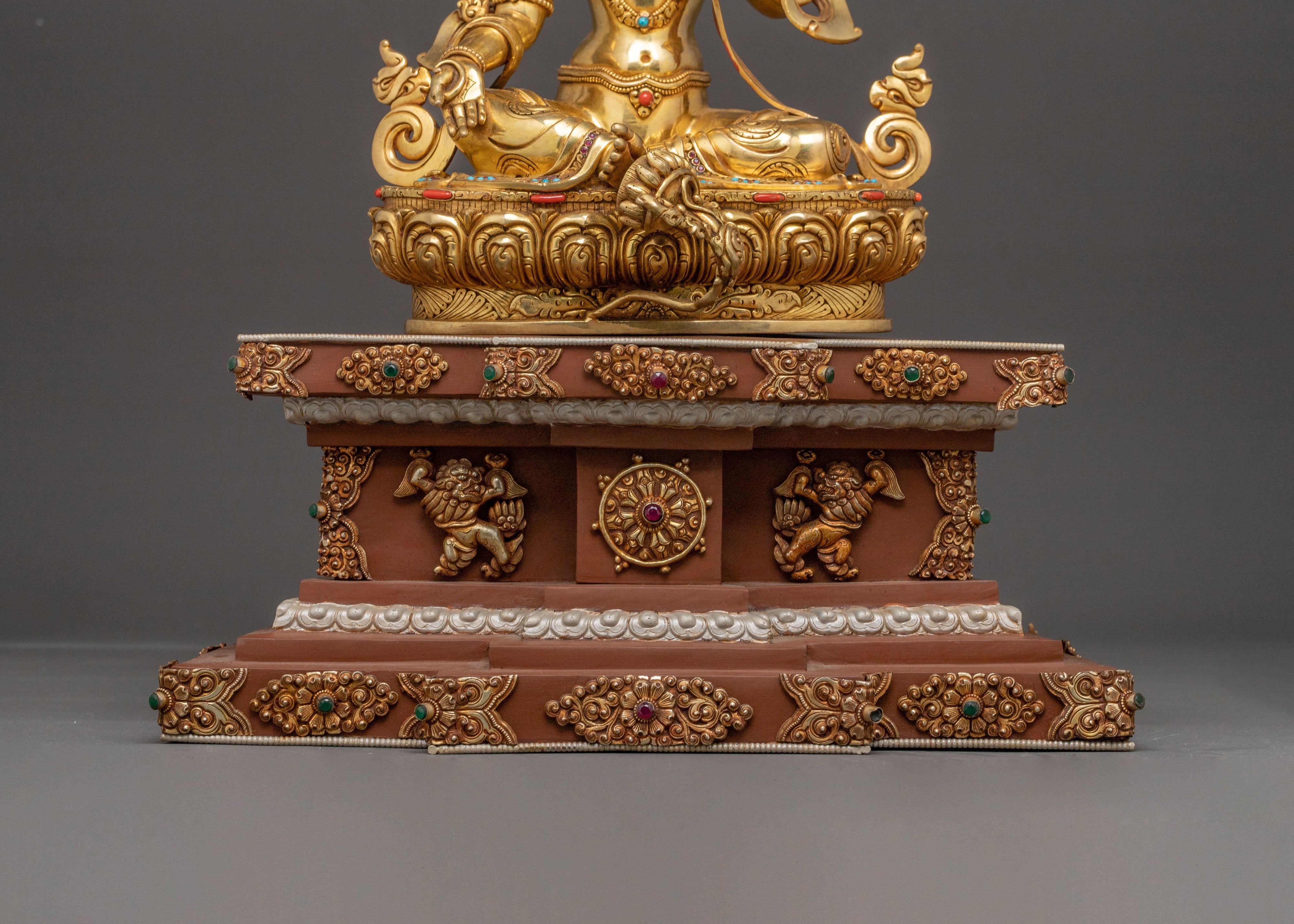 Radiant 21 Tara Spiritual Set – Gilded Copper Artistry