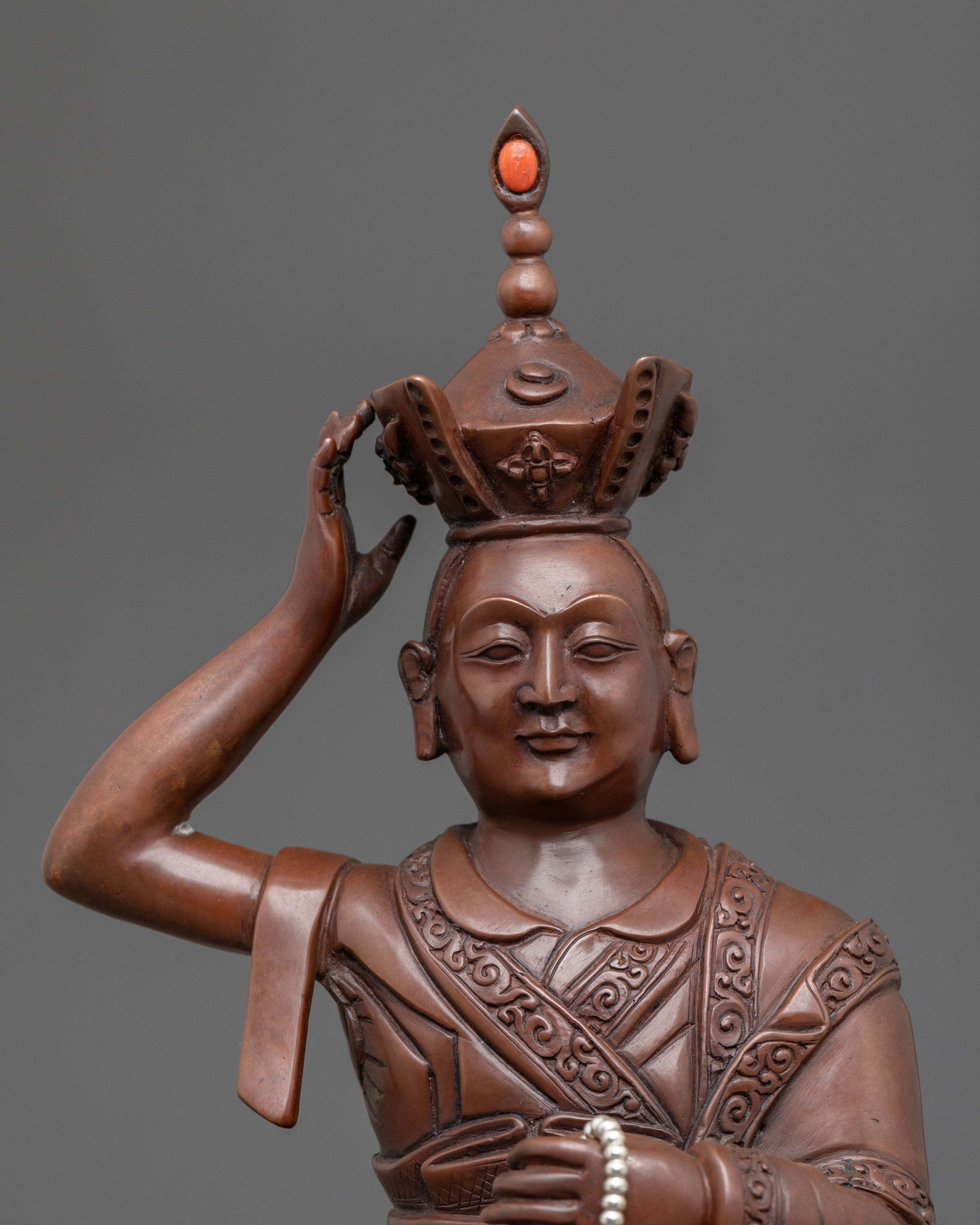 16th Karmapa: Rangjung Rigpe Dorje Statue