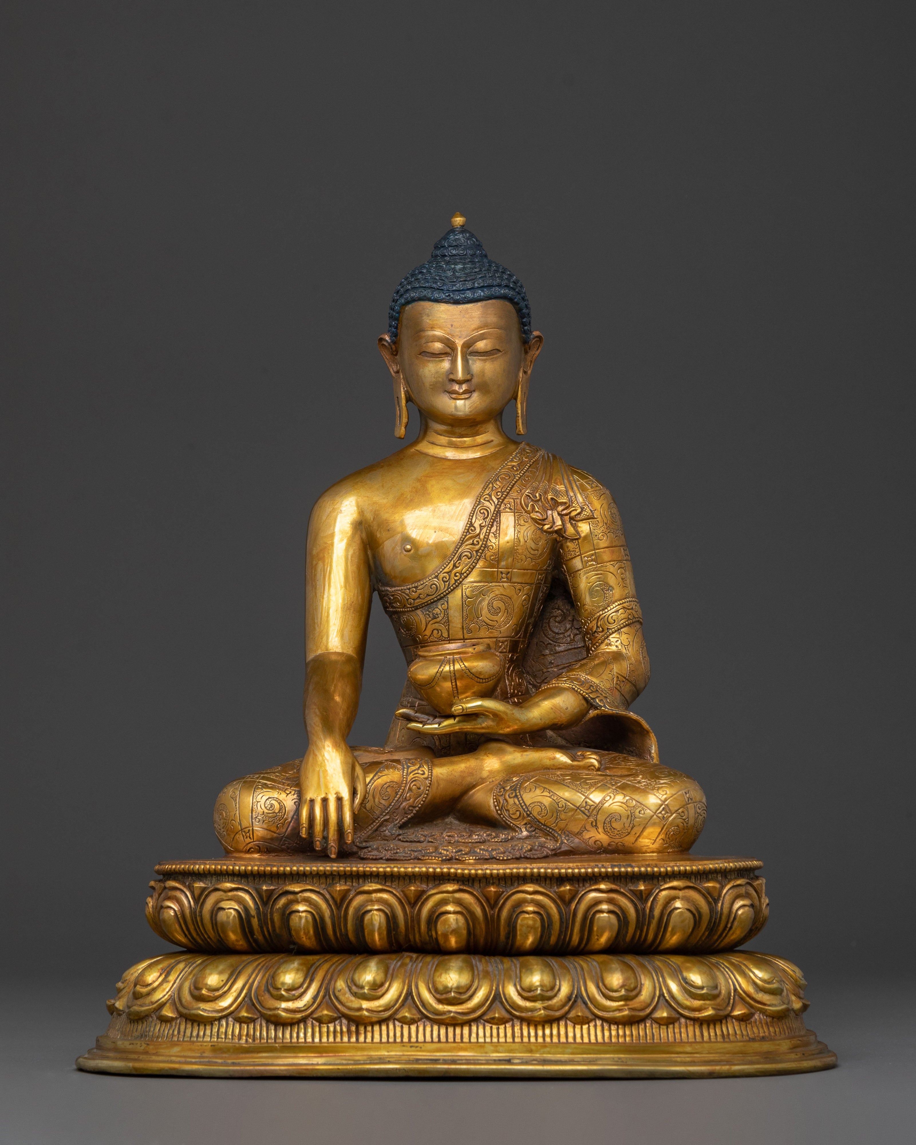 Shakyamuni Buddha Statue