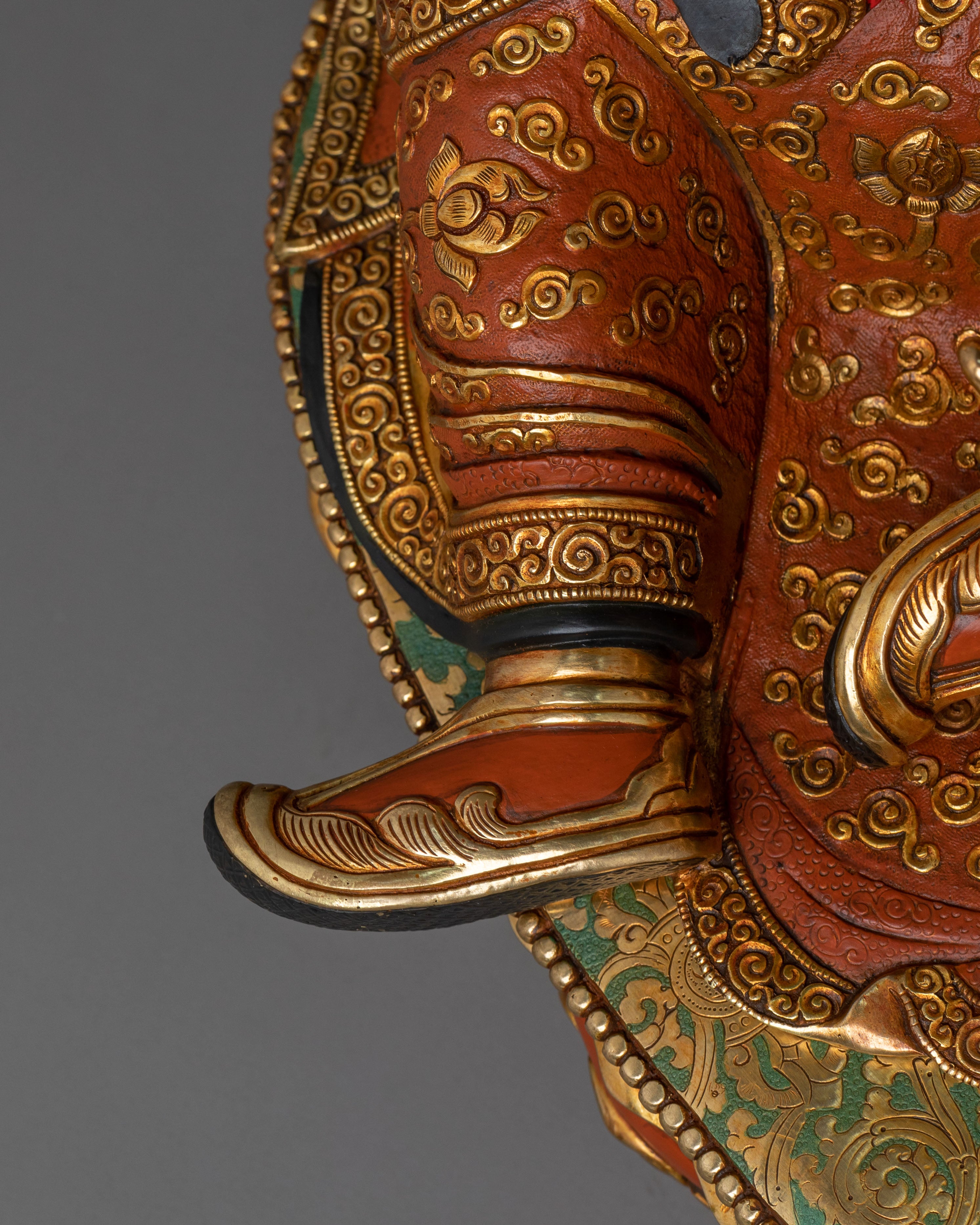 Guru Rinpoche Vajrayana Master Sculpture | Tibetan Buddhist Altar Decor