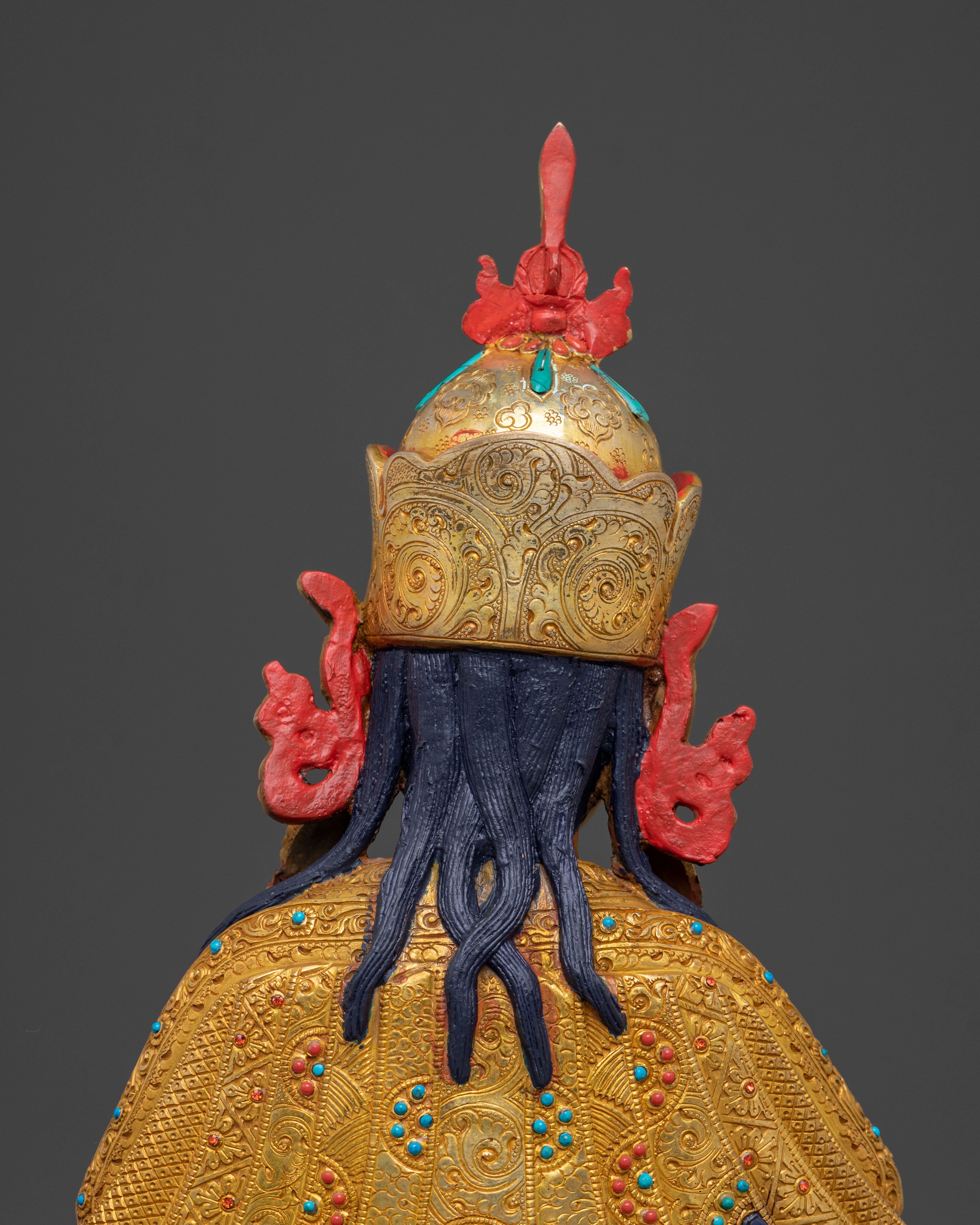 Divine Guru Rinpoche Statue for Spiritual Transformation
