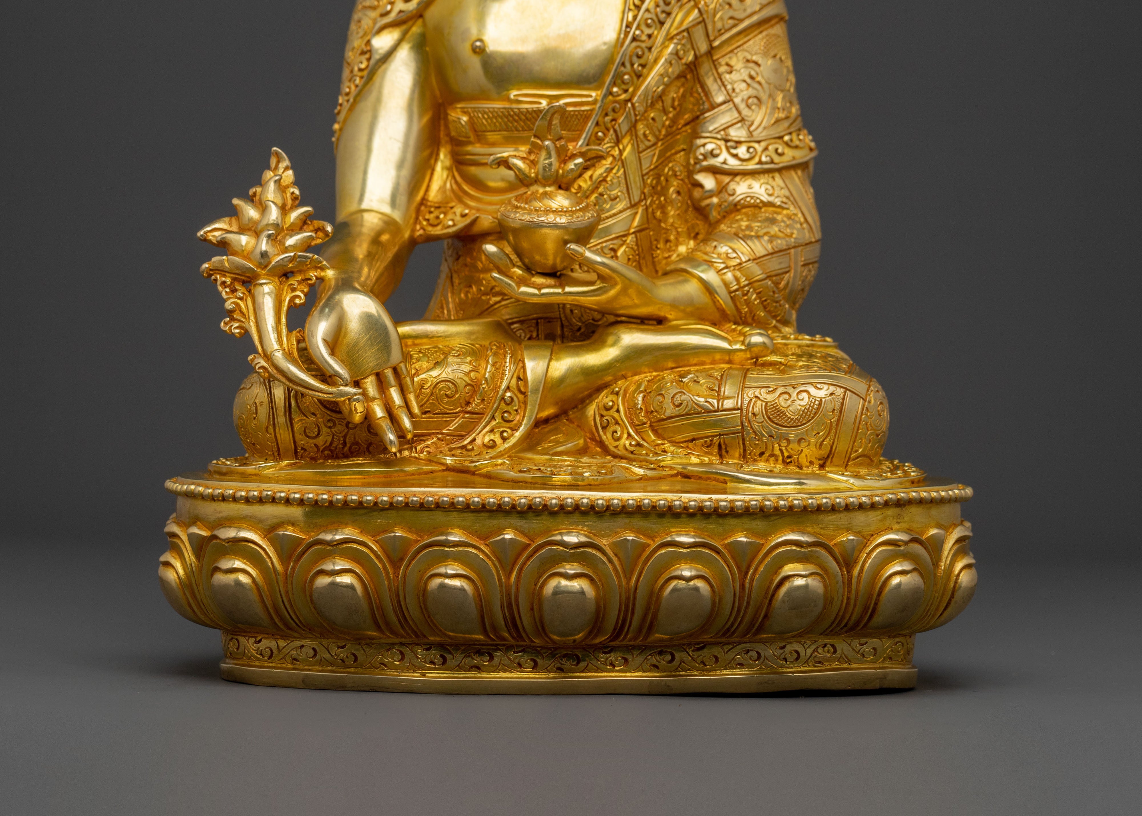 Medicine Buddha Statue | Symbol of Healing