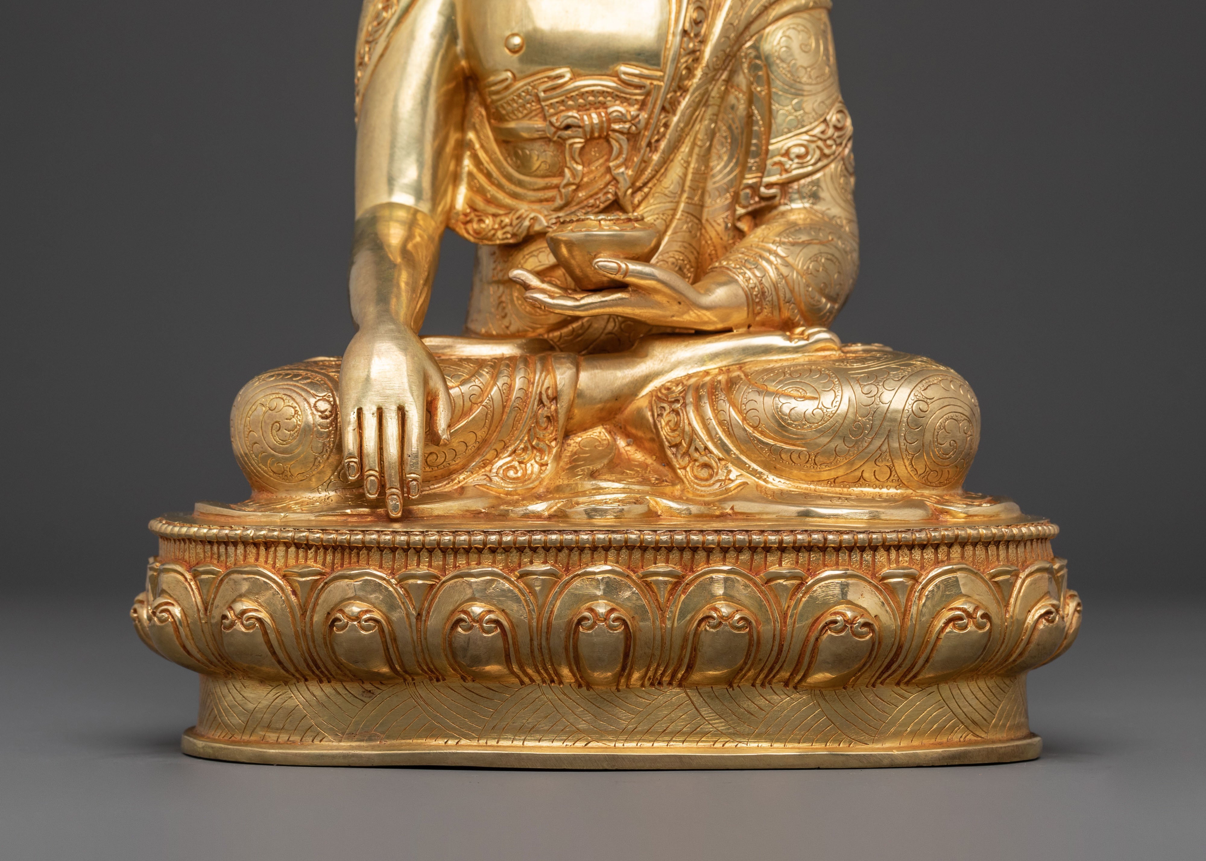 Handcrafted Shakyamuni Buddha Divine Statue - 24K Gold Gilded Statue