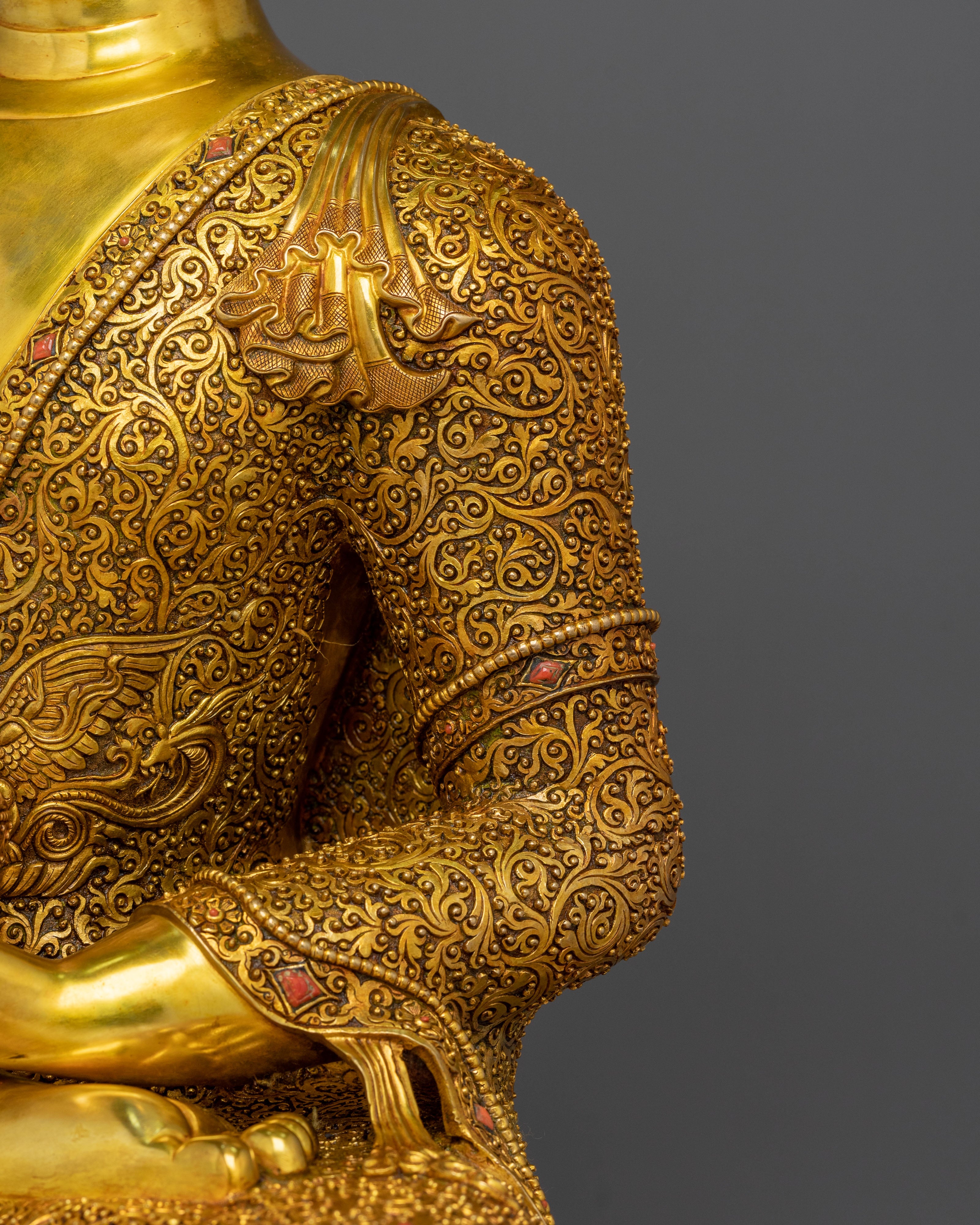 Shakyamuni Buddha Golden Statue for Buddhist Shrine