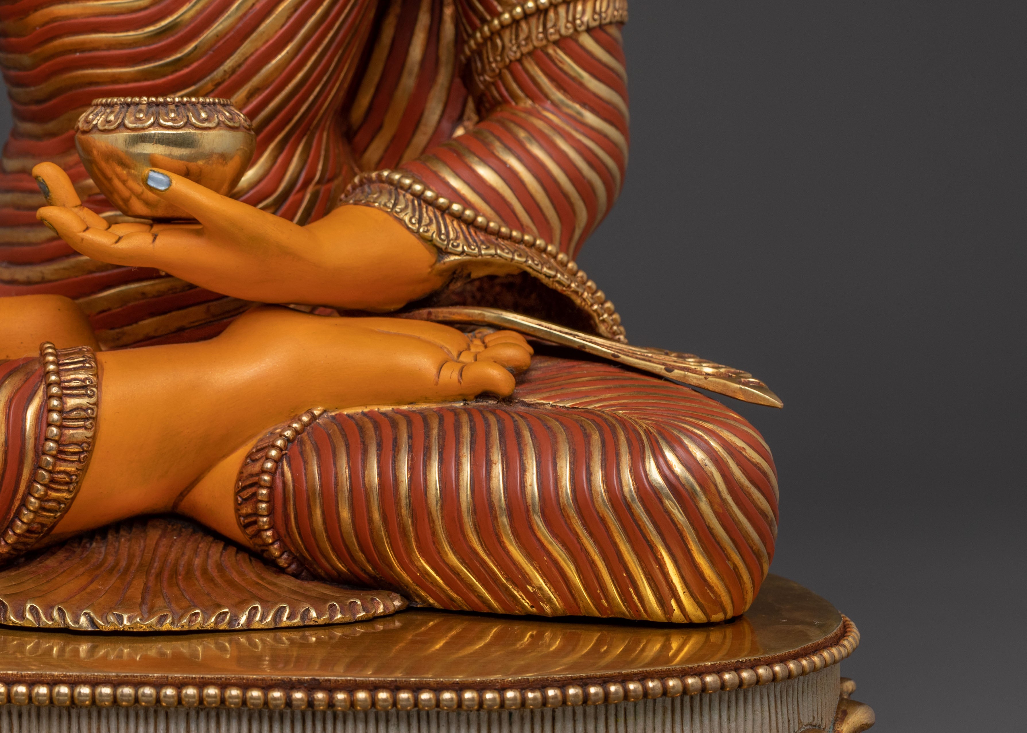 Divine Shakyamuni Buddha Golden Statue | Altar Decor