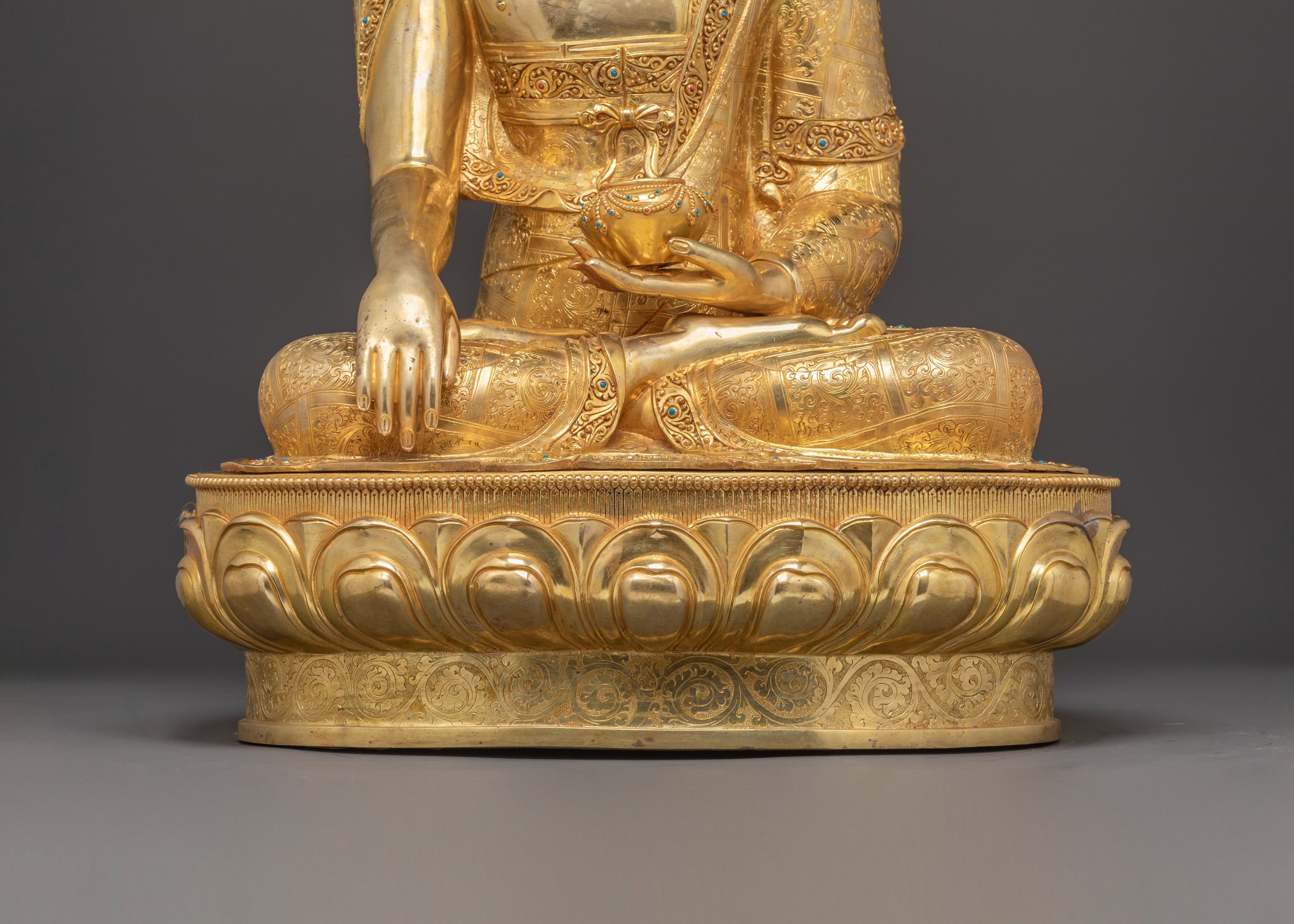Golden Handmade Historical Shakyamuni Buddha Statue | Enlightenment Icon