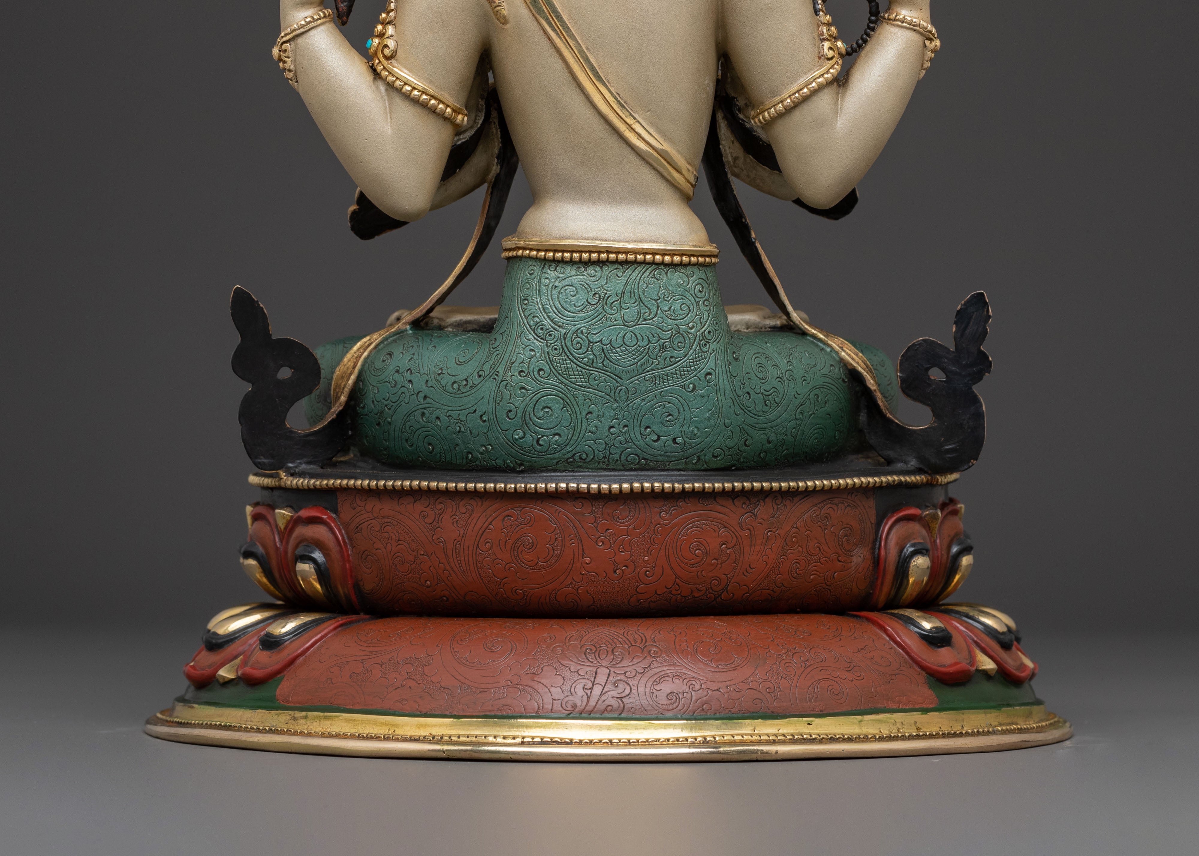 Chenrezig Sacred Compassion Statue: Gold-Plated Devotion