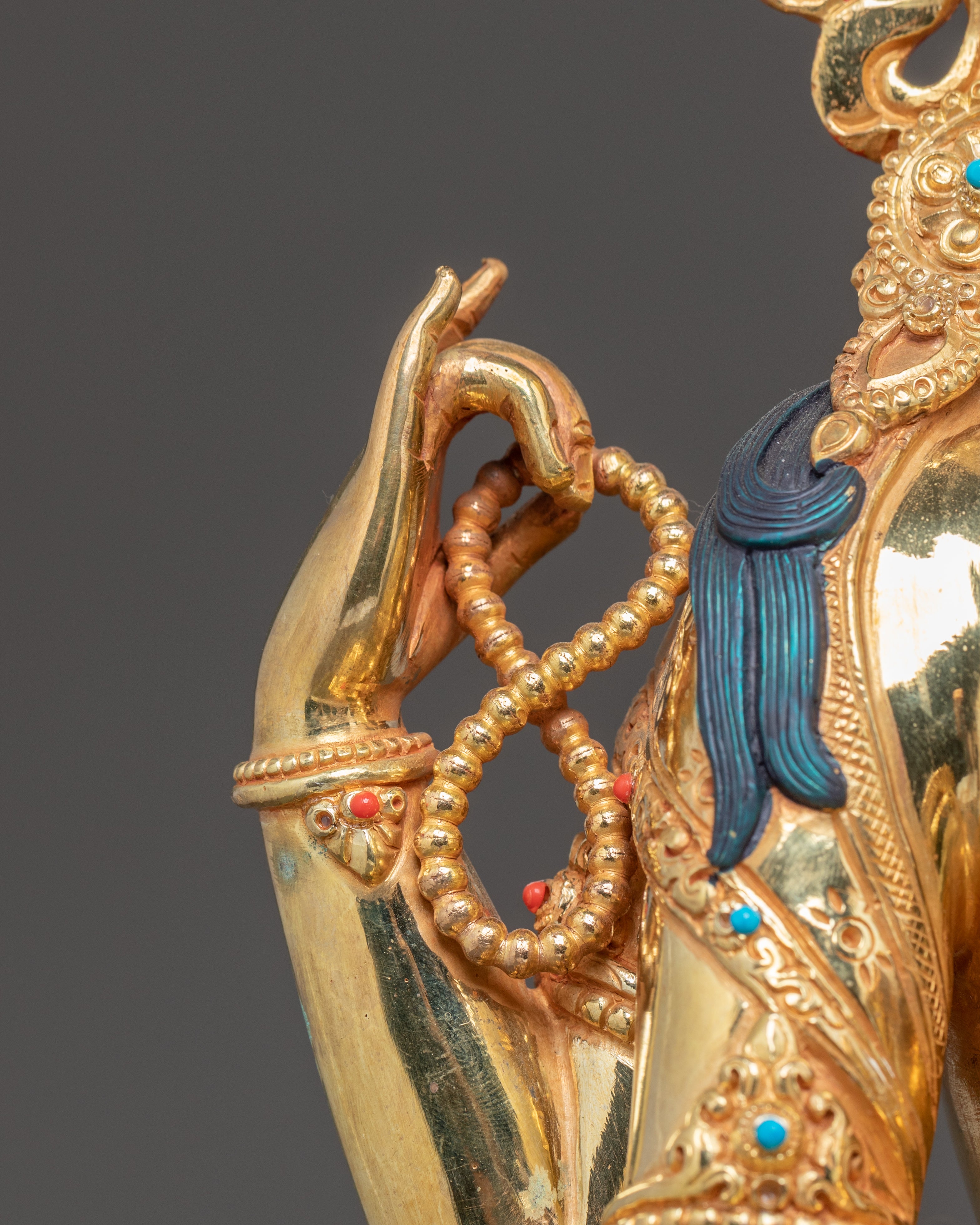 Handcrafted Chenrezig Statue: Infinite Compassion of All Buddhas