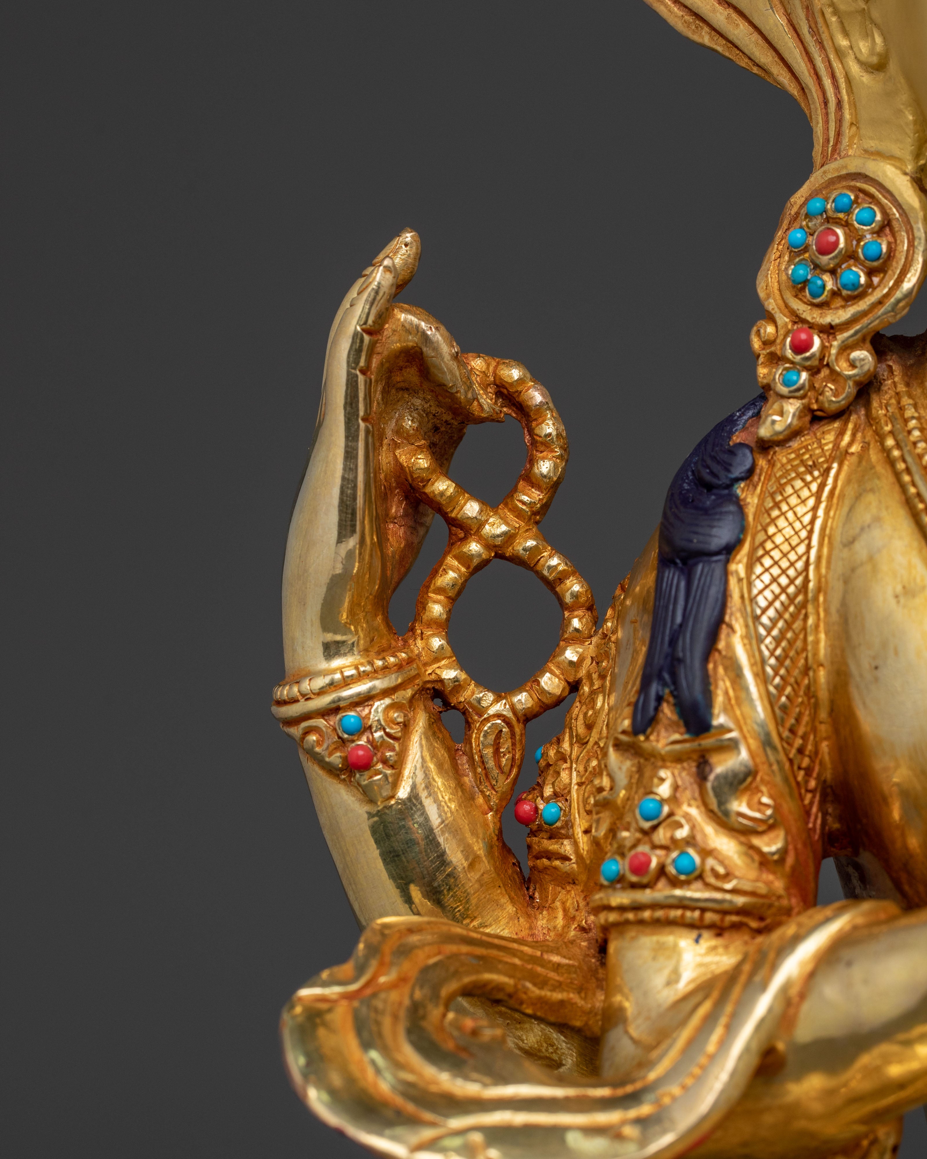Chenrezig Statue | Symbol of Infinite Compassion