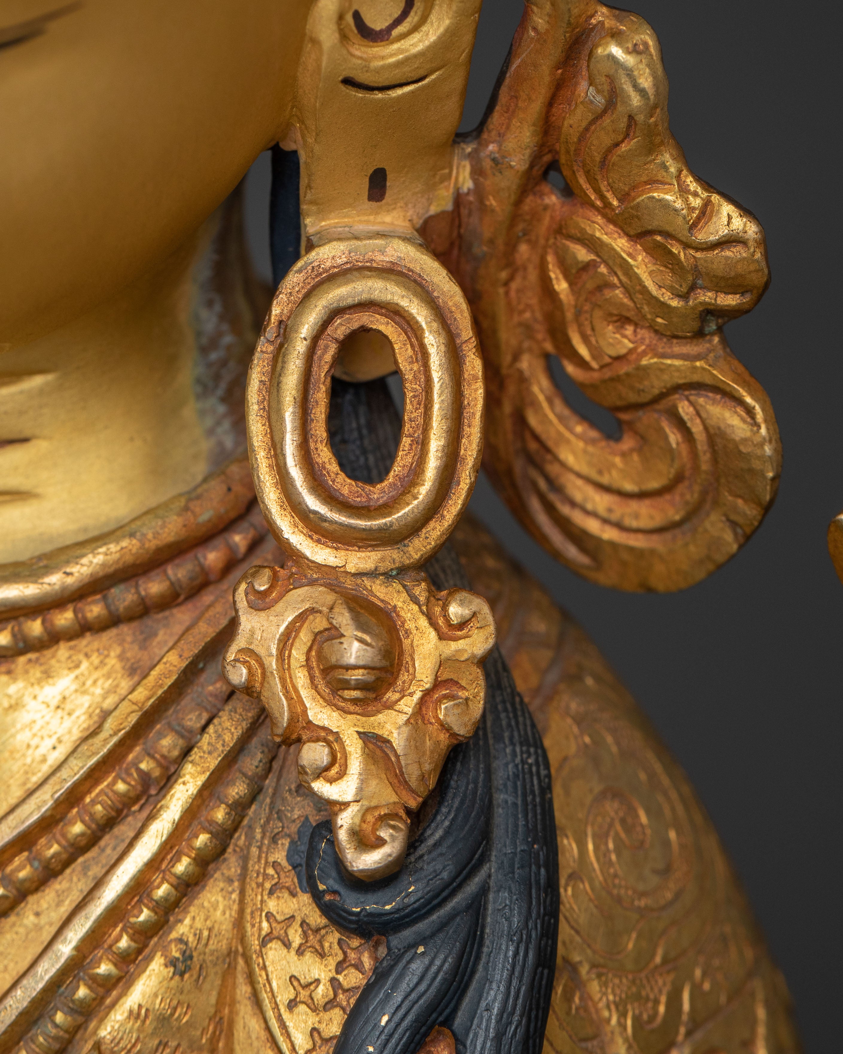 Four-Armed Chenrezig Statue | Compassionate Heart