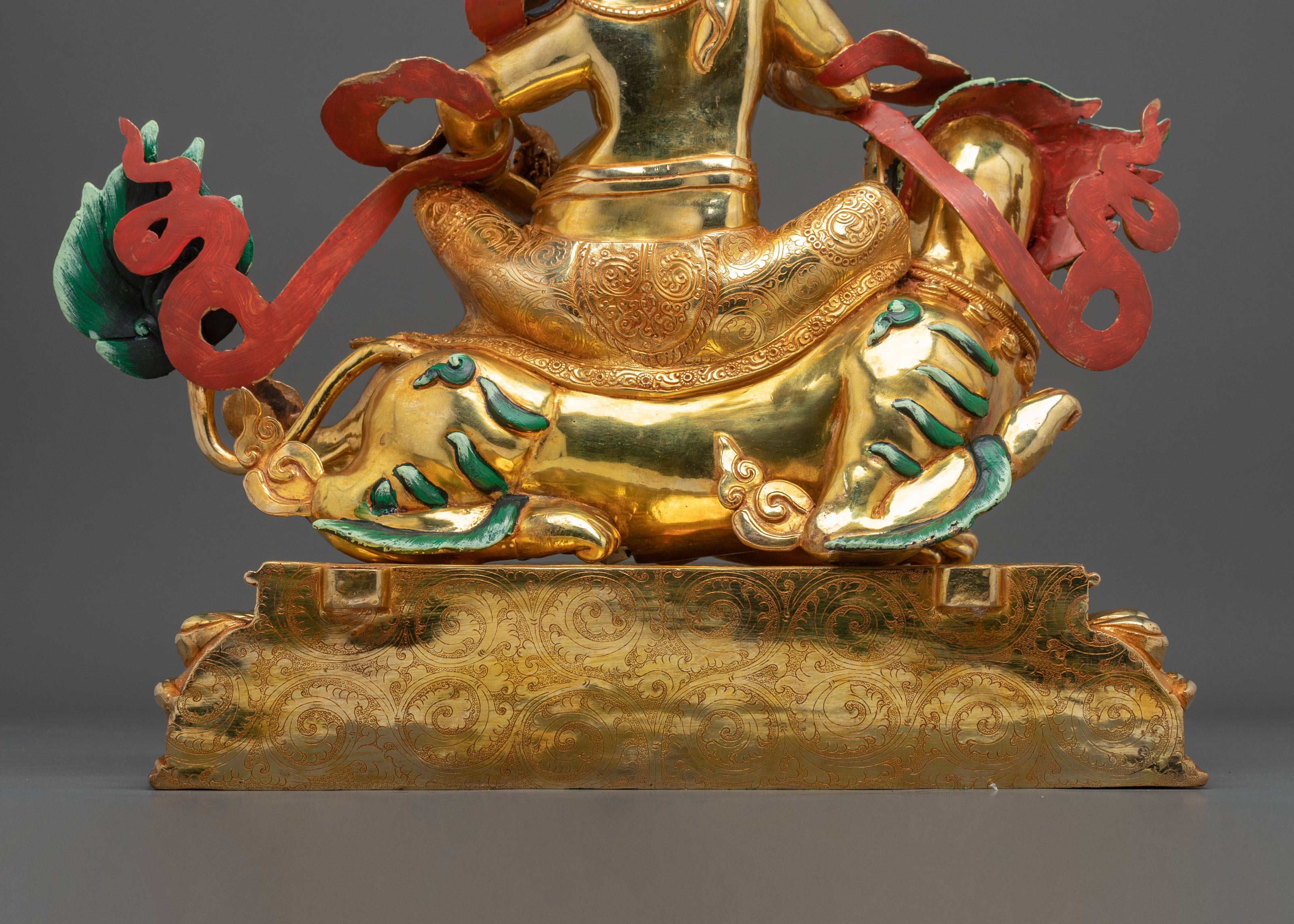 Namtoshe Northern Heavenly King Sculpture | Symbol of Prosperity and Protection