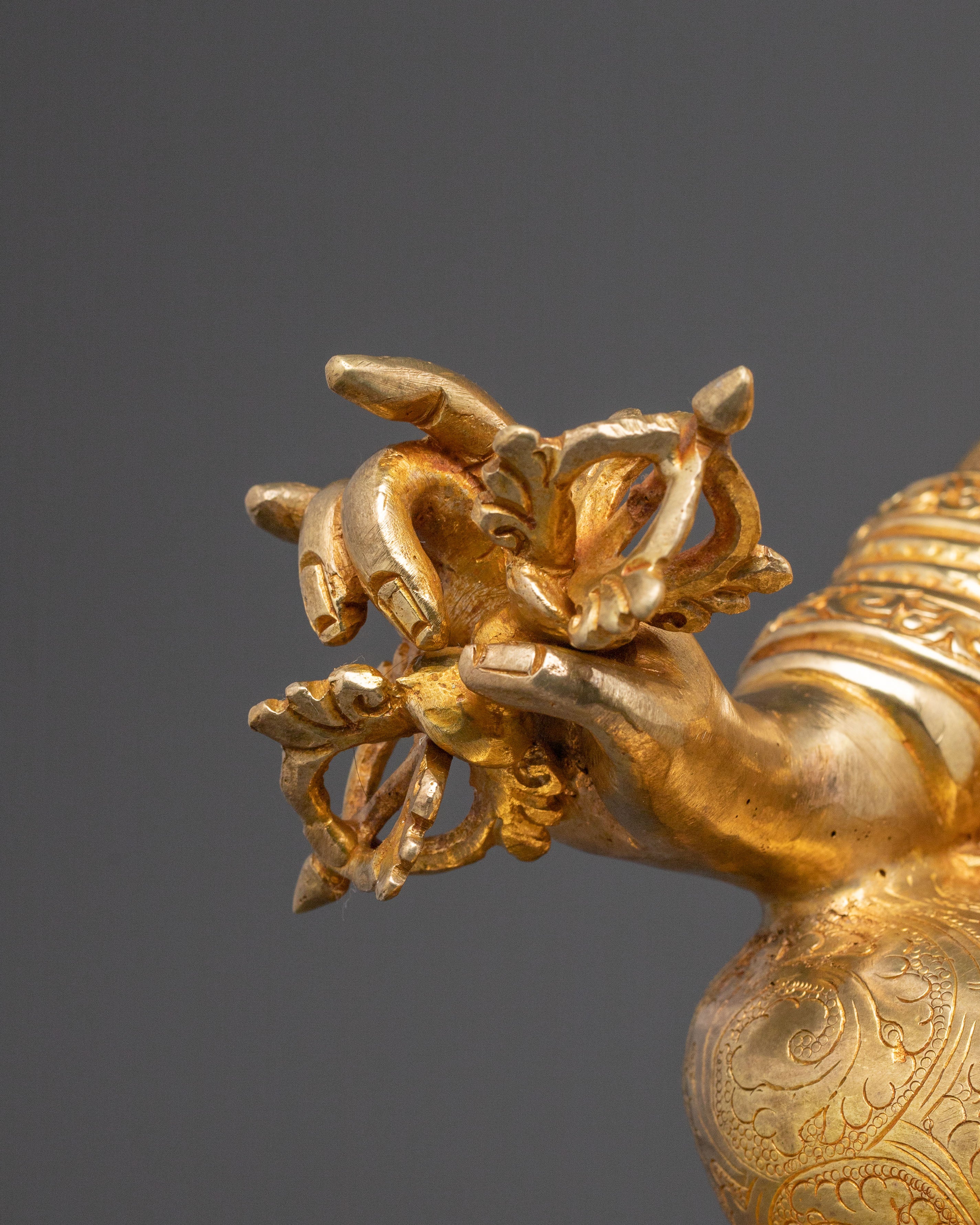 Golden Lotus Born Guru Rinpoche Sacred Statue – Hand-Gilded Copper