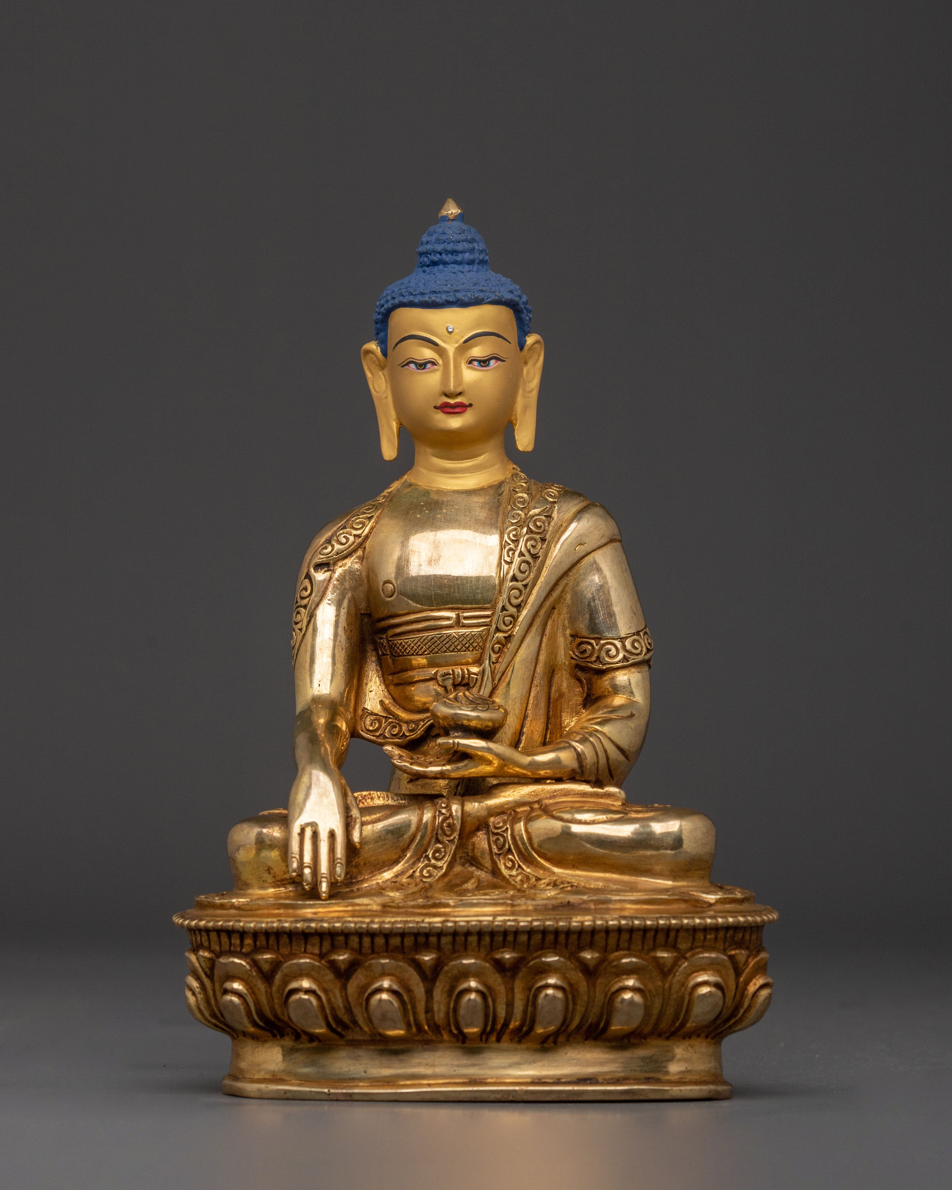 Shakyamuni Buddha Statue
