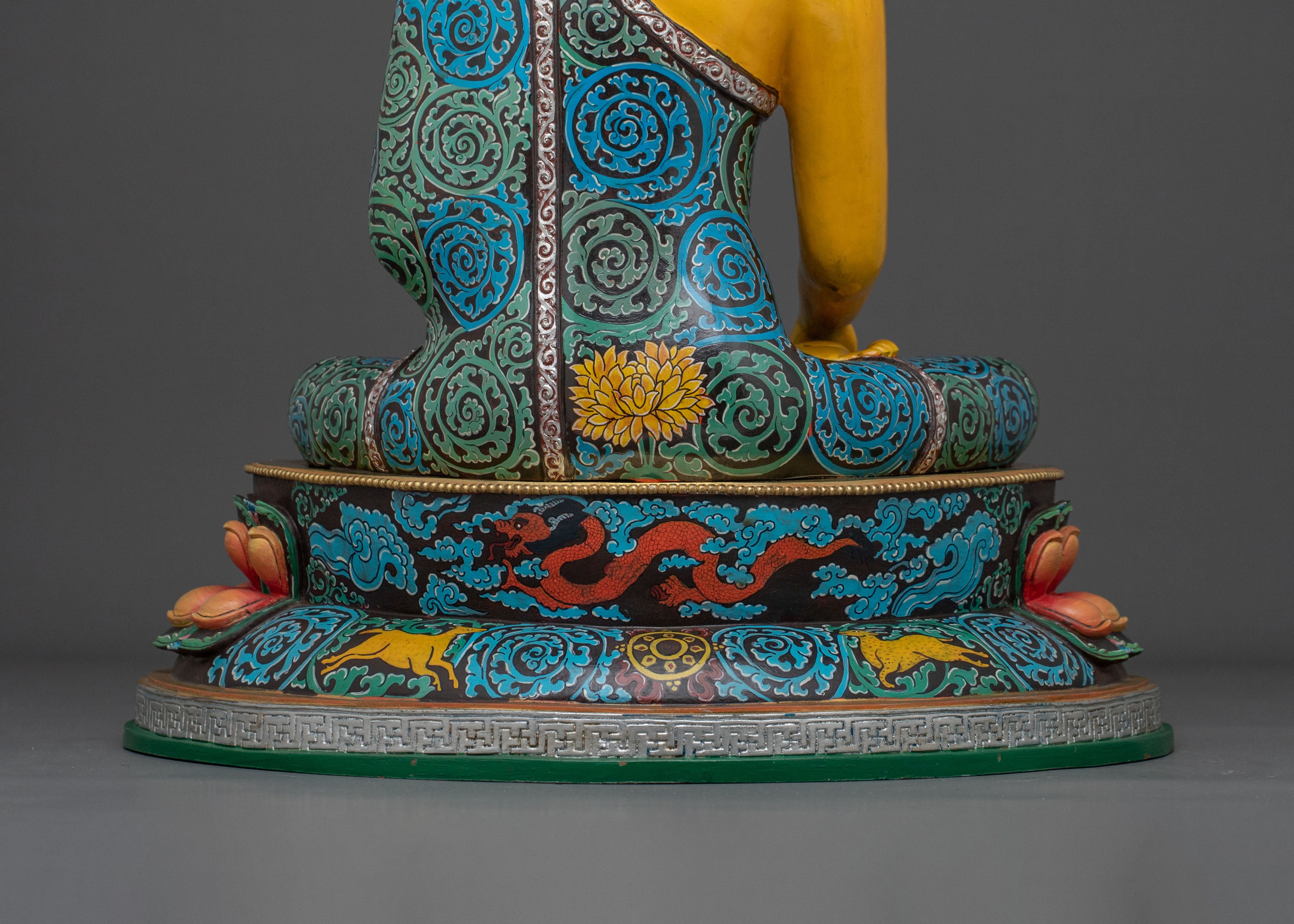 The Traditional Shakyamuni Buddha Statue in 24K Gold Gilded