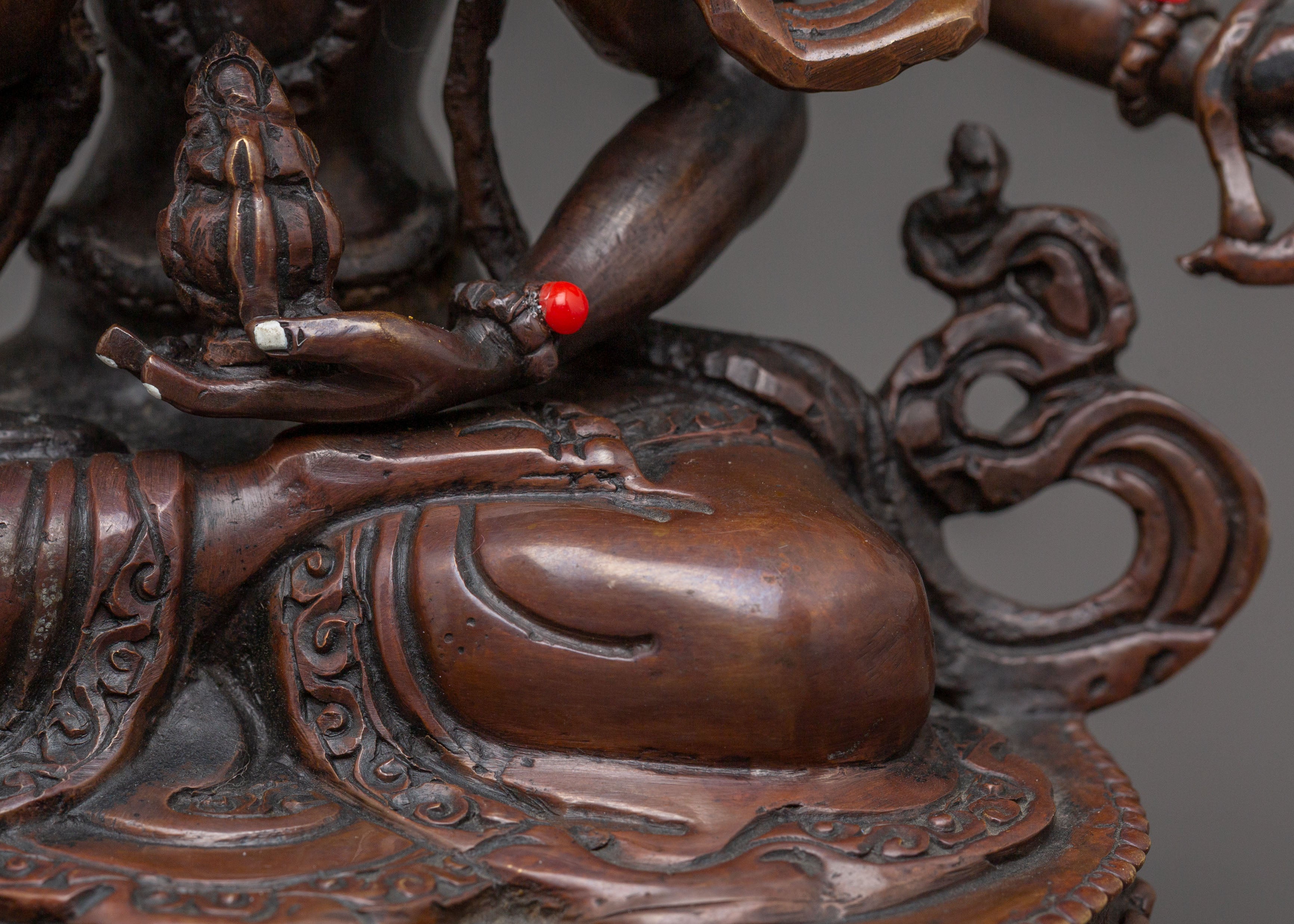 Namgyalma Long Life Deity Statue - Handcrafted Serenity