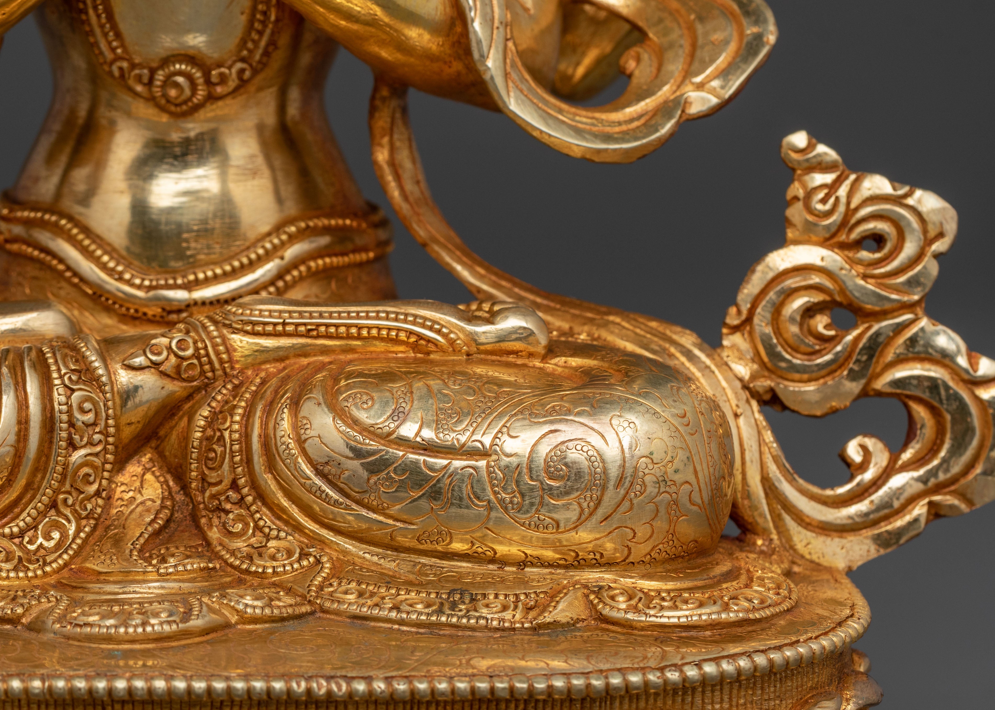 Four Armed Chenrezig Statue | 24K Gold Gilded Icon
