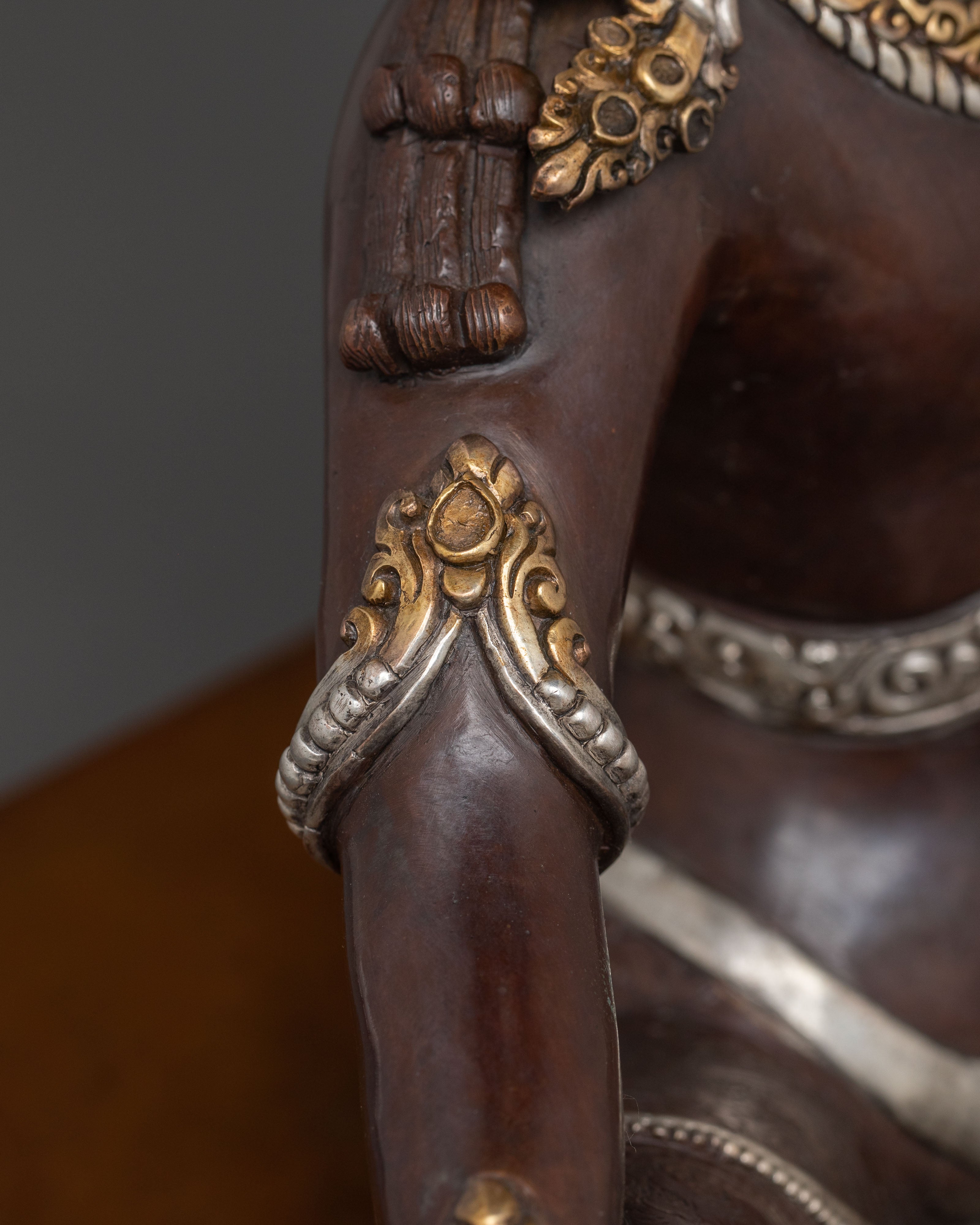 Lokeshwor Blessing Statue – Exquisitely Handcrafted