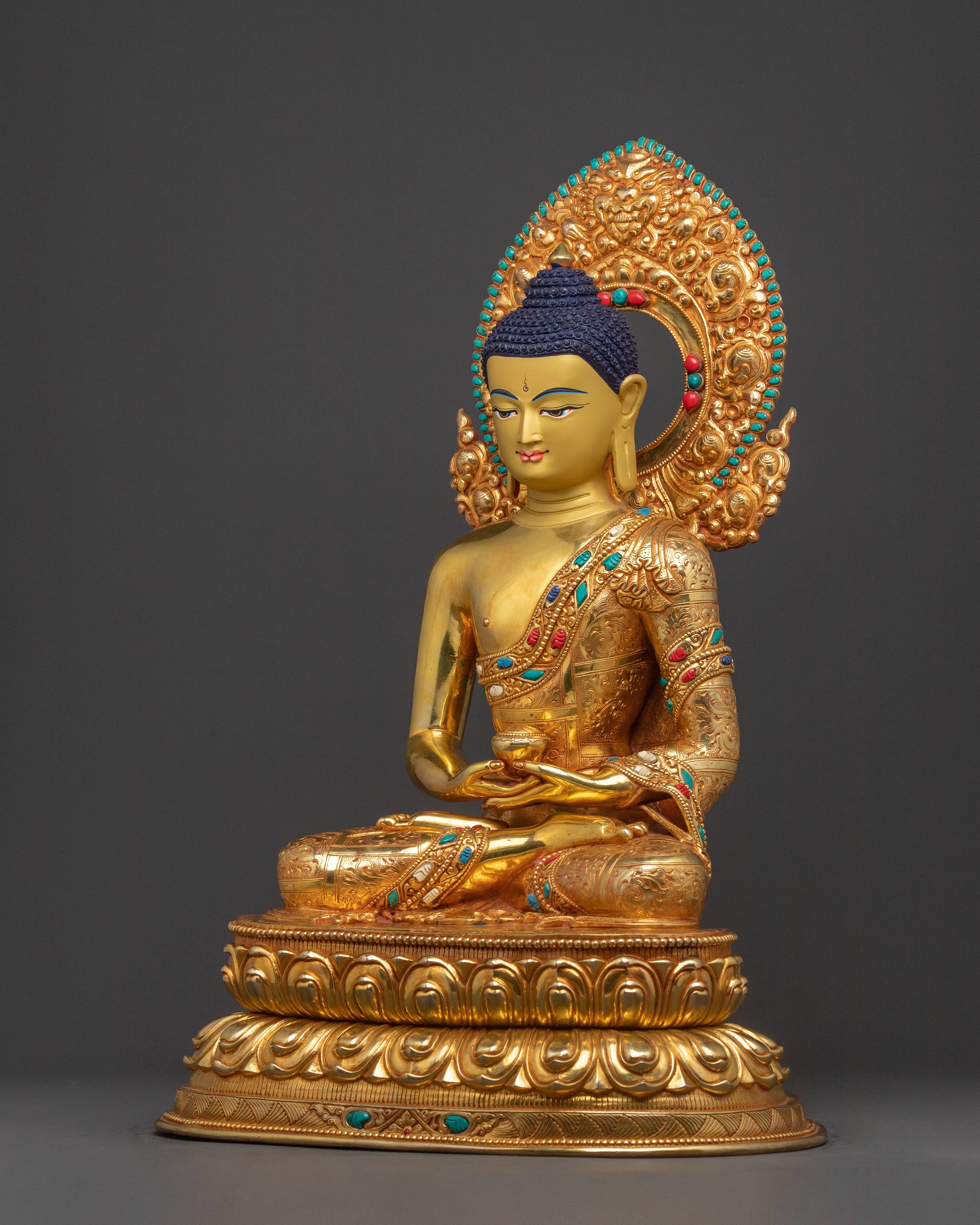 Amitabha Buddha Divine Peace Statue – Hand-Gilded Art